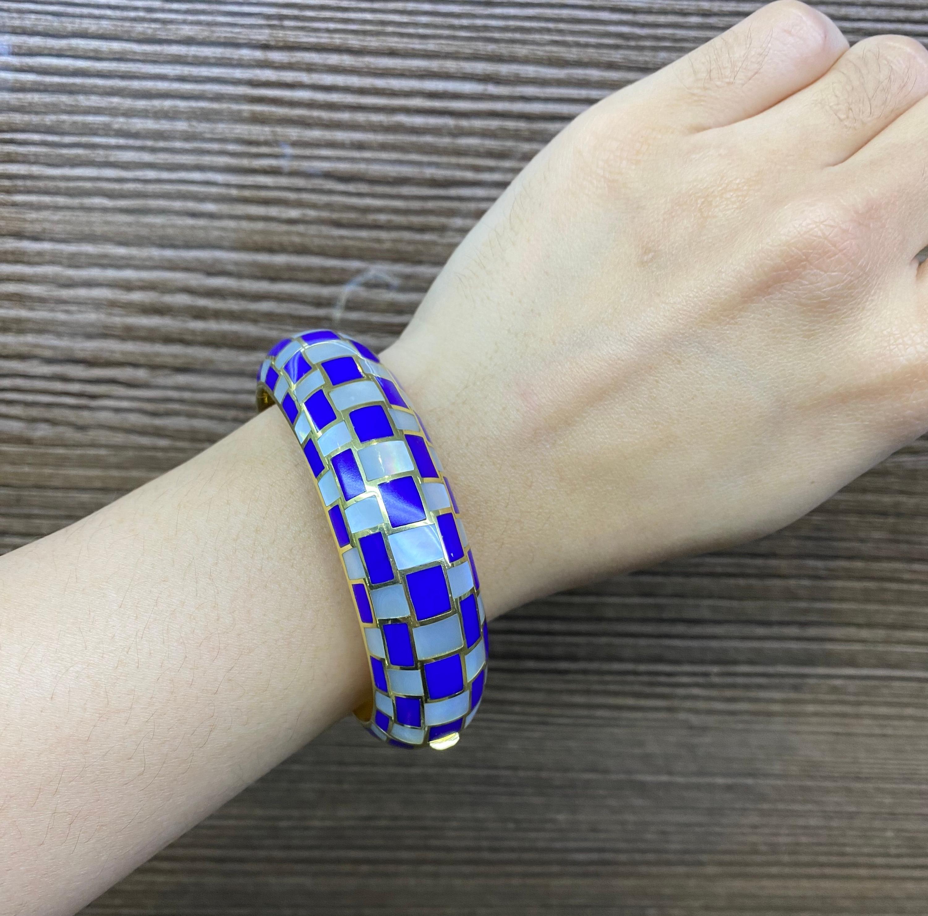Mixed Cut Tiffany & Co.  lapis  lazuli  Mother of Pearl 18K Gold l Bangle Bracelet