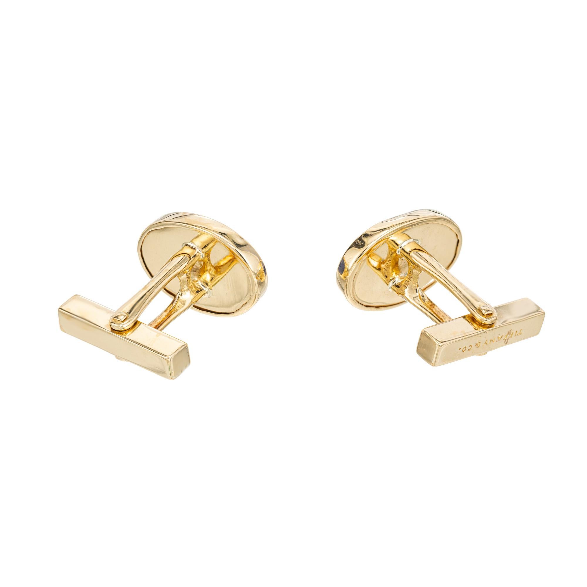 Tiffany & Co Lapis Lazulli Yellow Gold Cufflinks In Good Condition For Sale In Stamford, CT