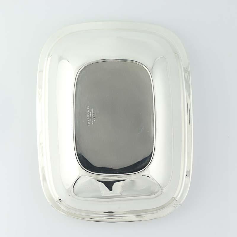 Women's or Men's Tiffany & Co Large Serving Bowl Tray 22490 M Sterling Silver Vintage