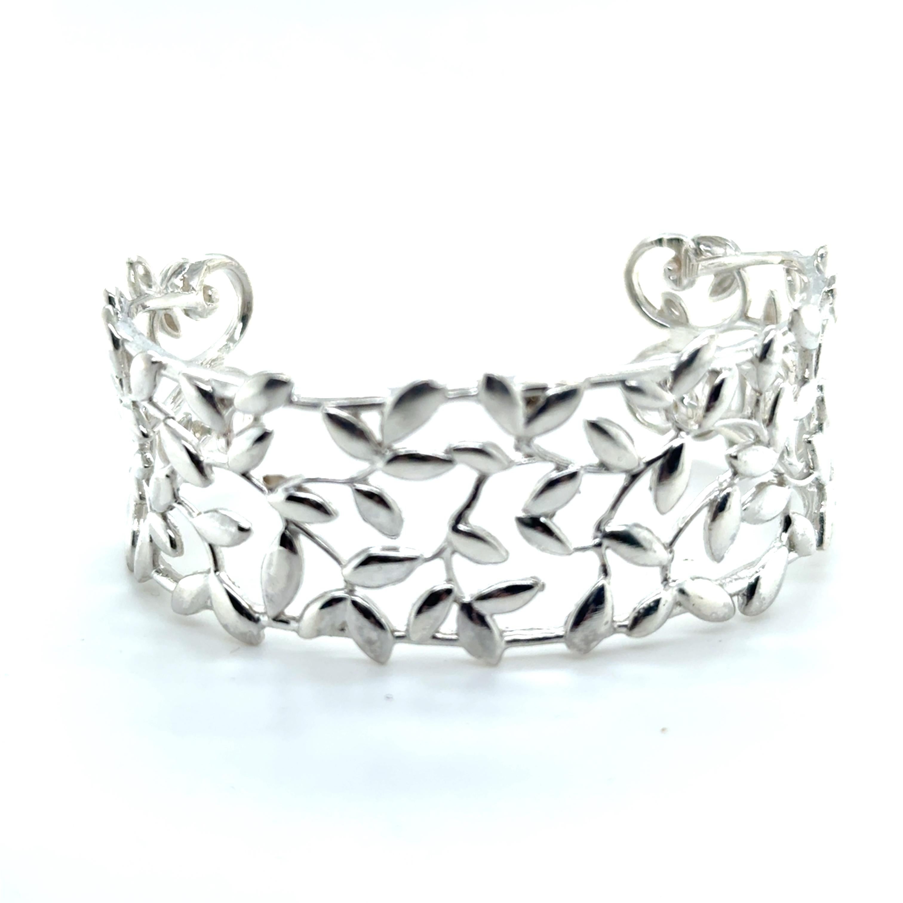 Tiffany & Co Leaf Cuff Bracelet By Elsa Peretti Sterling Silver Size 'M' Estate 2