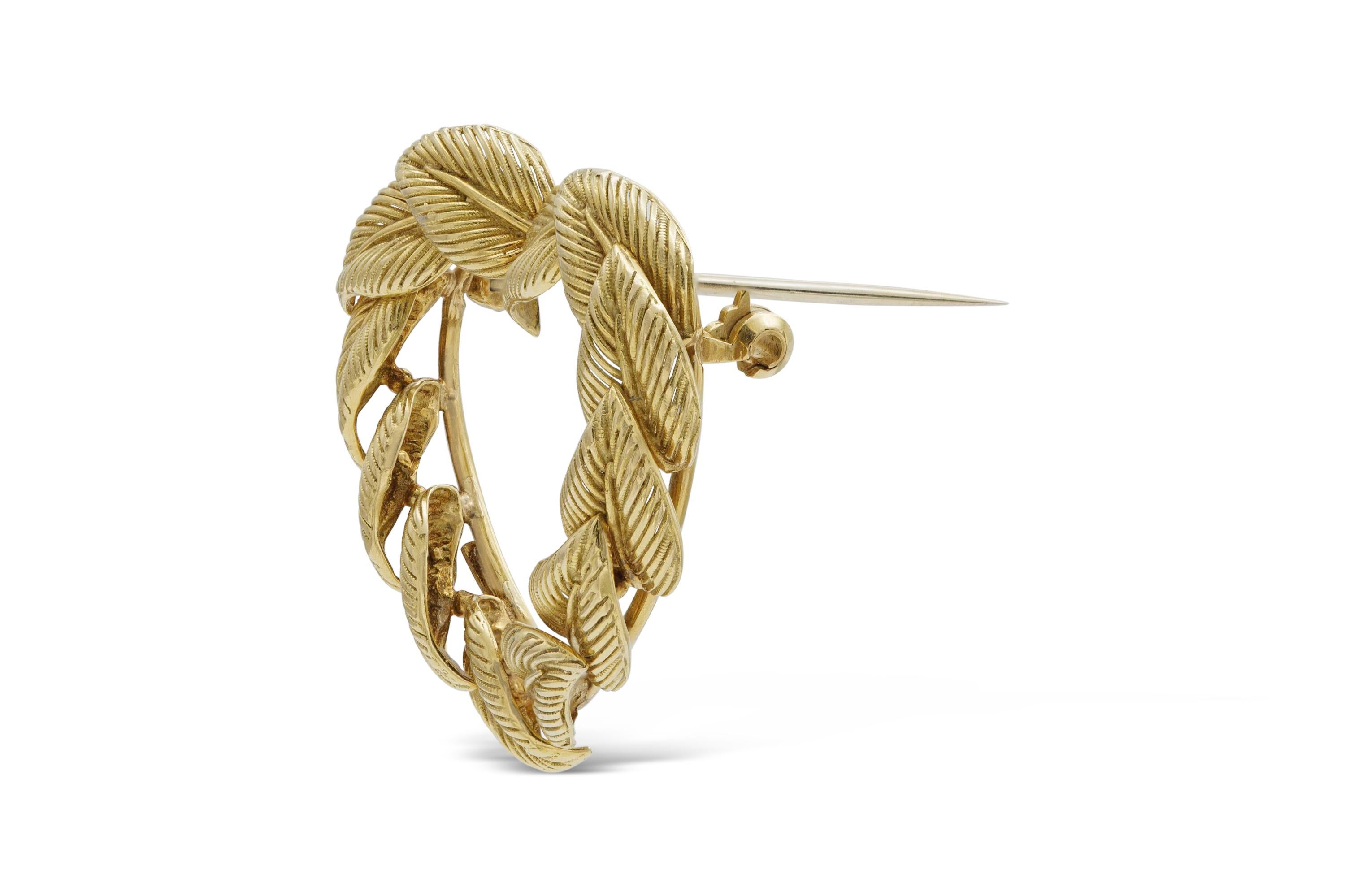 Finely crafted in 18k yellow gold.
Signed by Tiffany & Co.