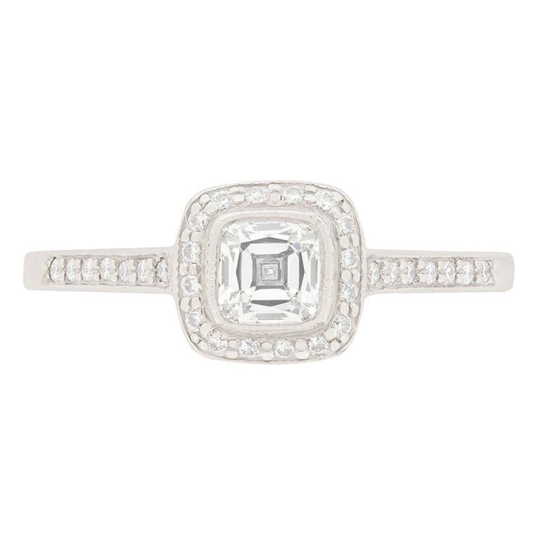 Tiffany & Co. Anillo de compromiso de diamantes "Legacy" de 0,41 quilates