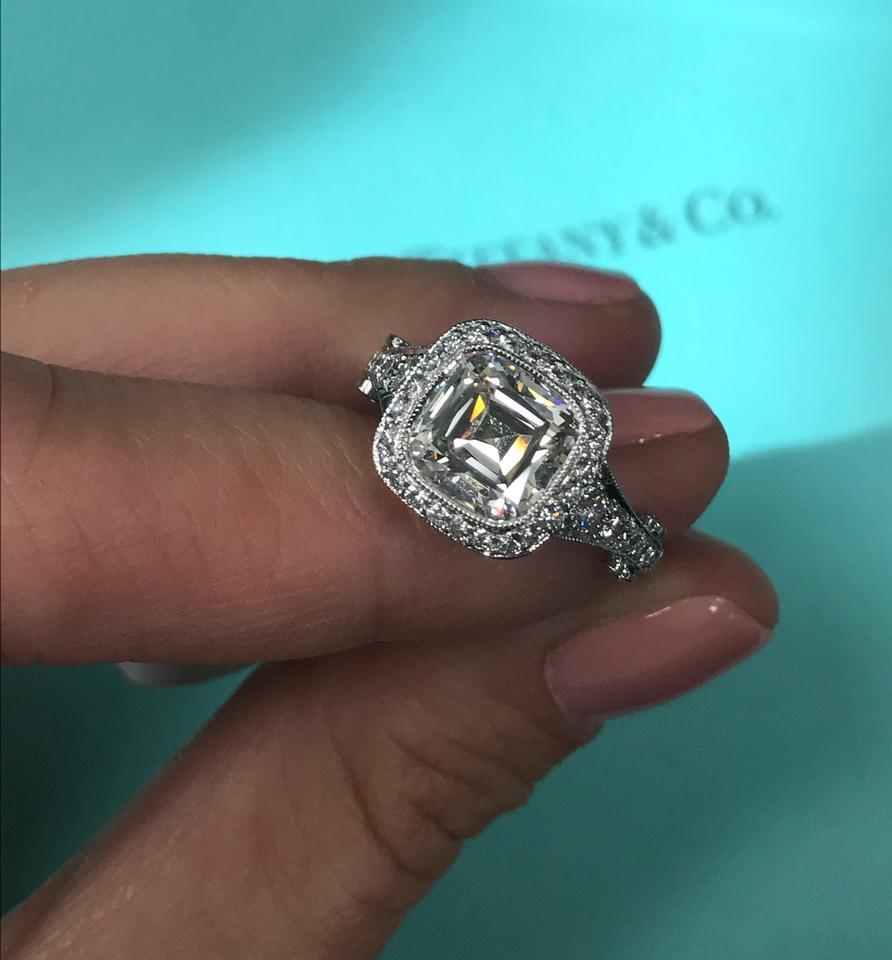 Women's Tiffany & Co. Legacy 2.75 Carat Platinum Diamond Engagement Ring Cushion I VVS1