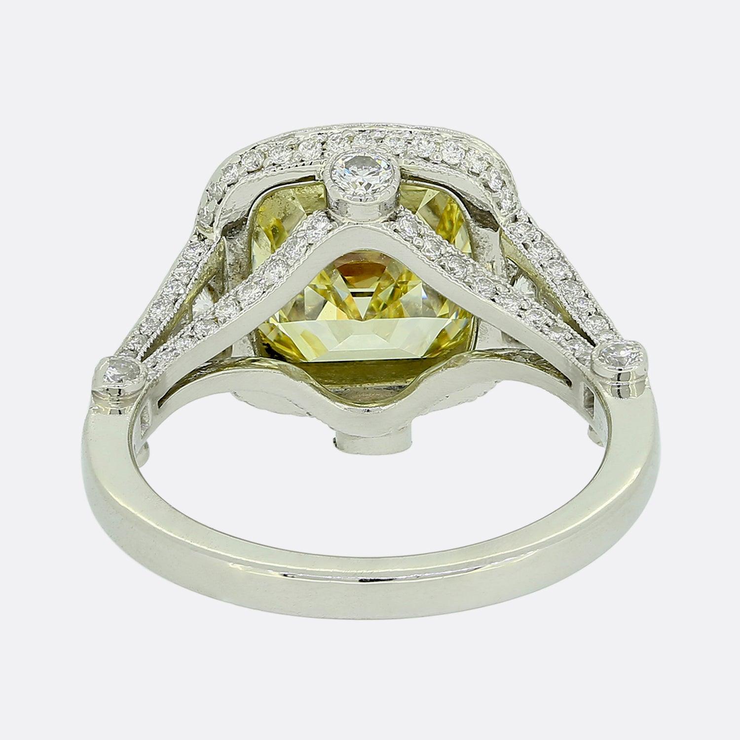 Women's Tiffany & Co. Legacy 4.00 Carat Fancy Intense Yellow Diamond Engagement Ring For Sale