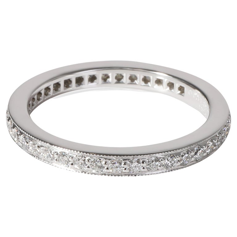Tiffany and Co. Memoryring aus Platin mit 0,45 Karat Diamant im Legacy-Stil  im Angebot bei 1stDibs