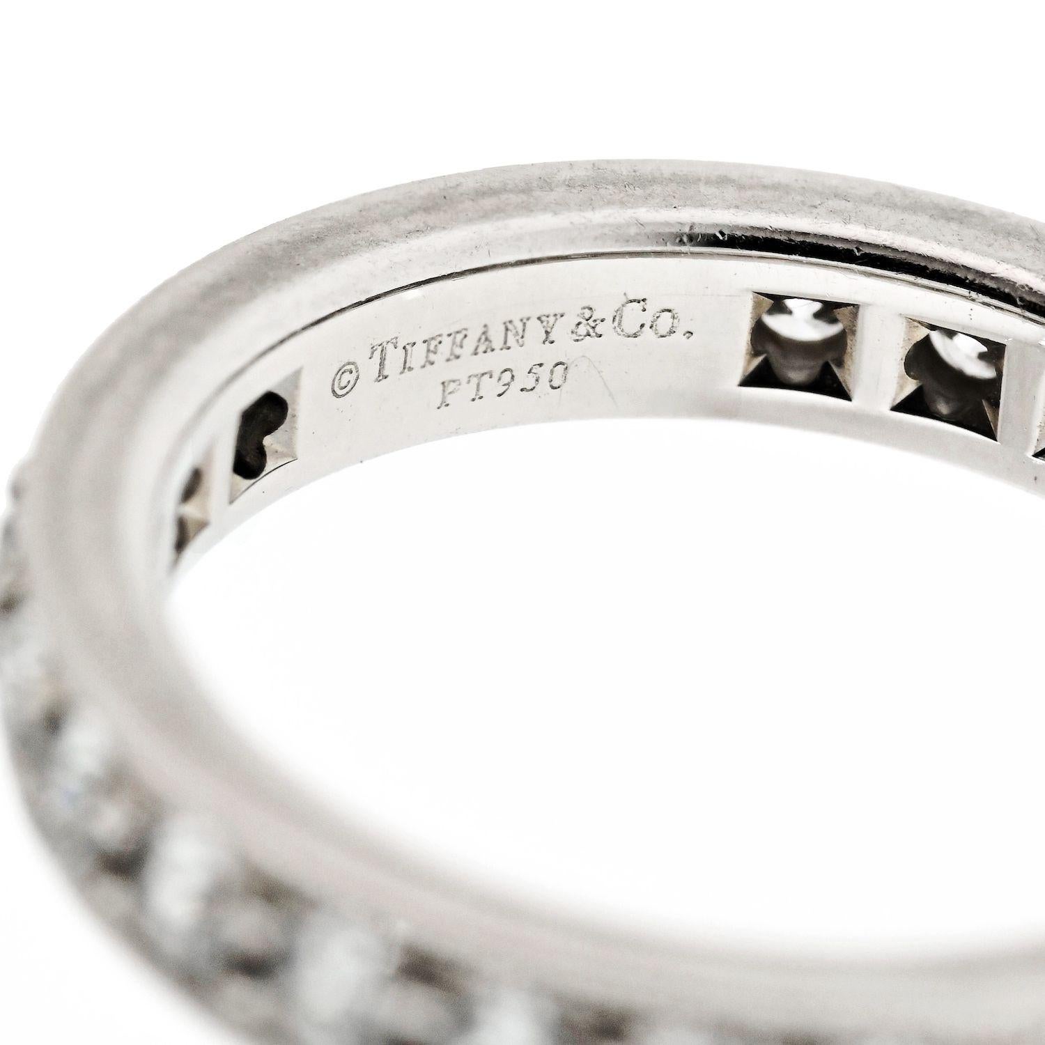 Tiffany & Co. Legacy Platinum 1.50cttw Round Diamond Ring In Excellent Condition For Sale In New York, NY