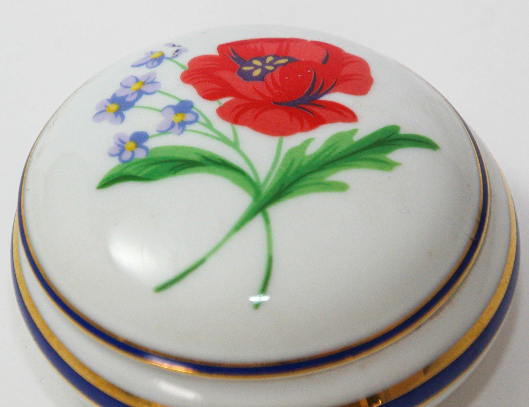 20th Century Tiffany & Co. Limoges France American Garden Round Porcelain Collectible Box