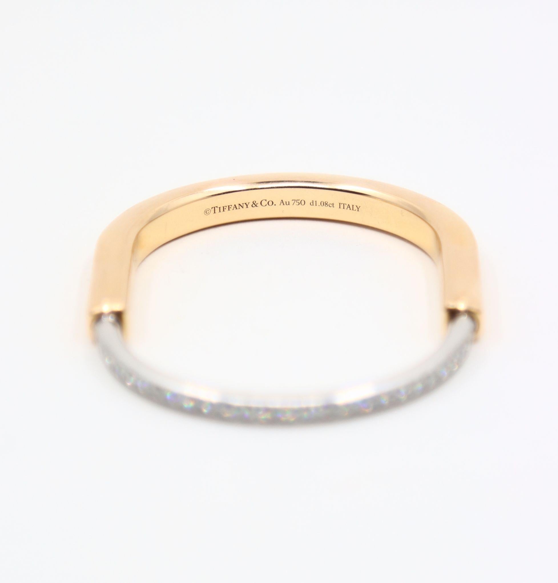 Tiffany & Co. Bracciale con diamanti in oro bianco e giallo 18 carati Lock in vendita 5