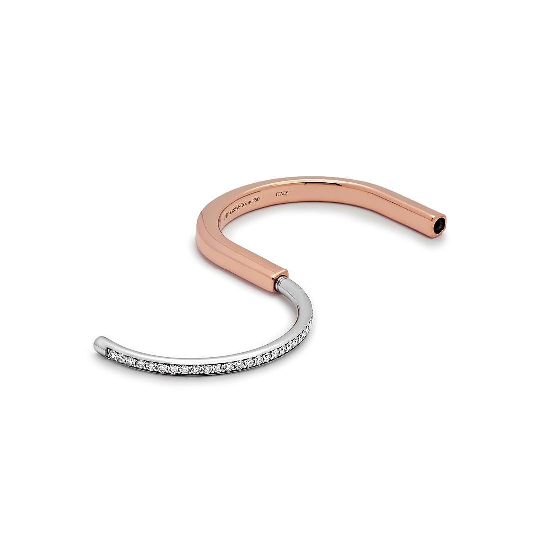 Taille ronde Tiffany & Co. Bracelet Lock en or rose et blanc avec demi-pavé de diamants 7015833 en vente