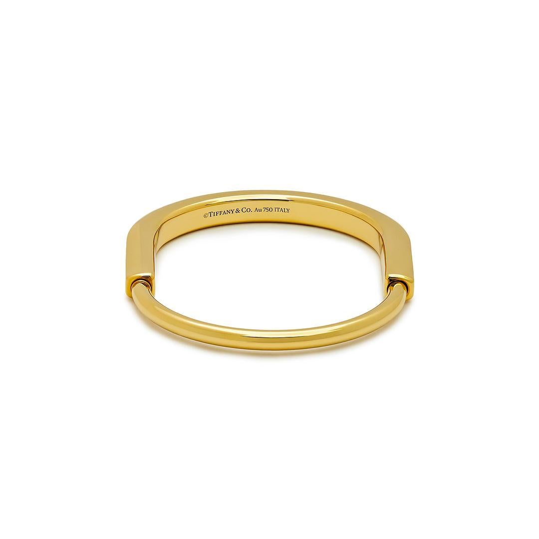 Tiffany & Co. Lock Bangle in Yellow Gold 70185636 For Sale 1