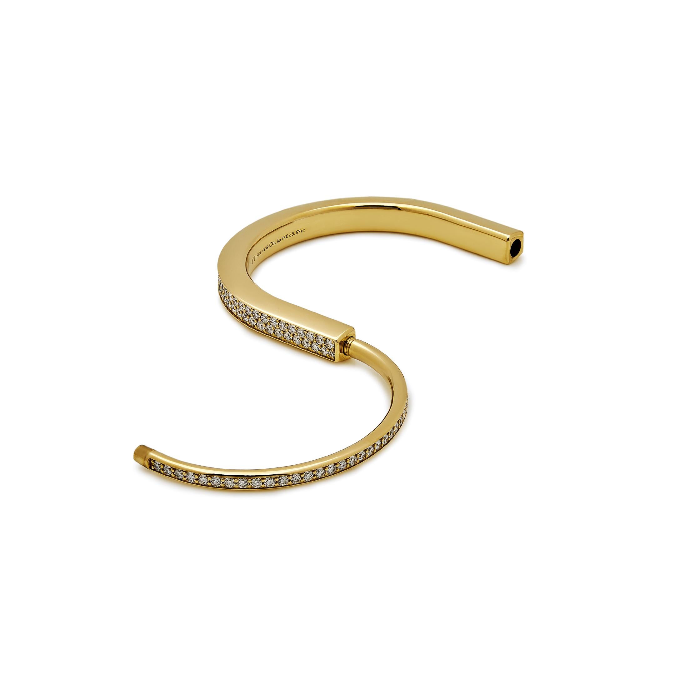 Round Cut Tiffany & Co. Lock Bangle in Yellow Gold with Full Pavé Diamonds 70158264 For Sale