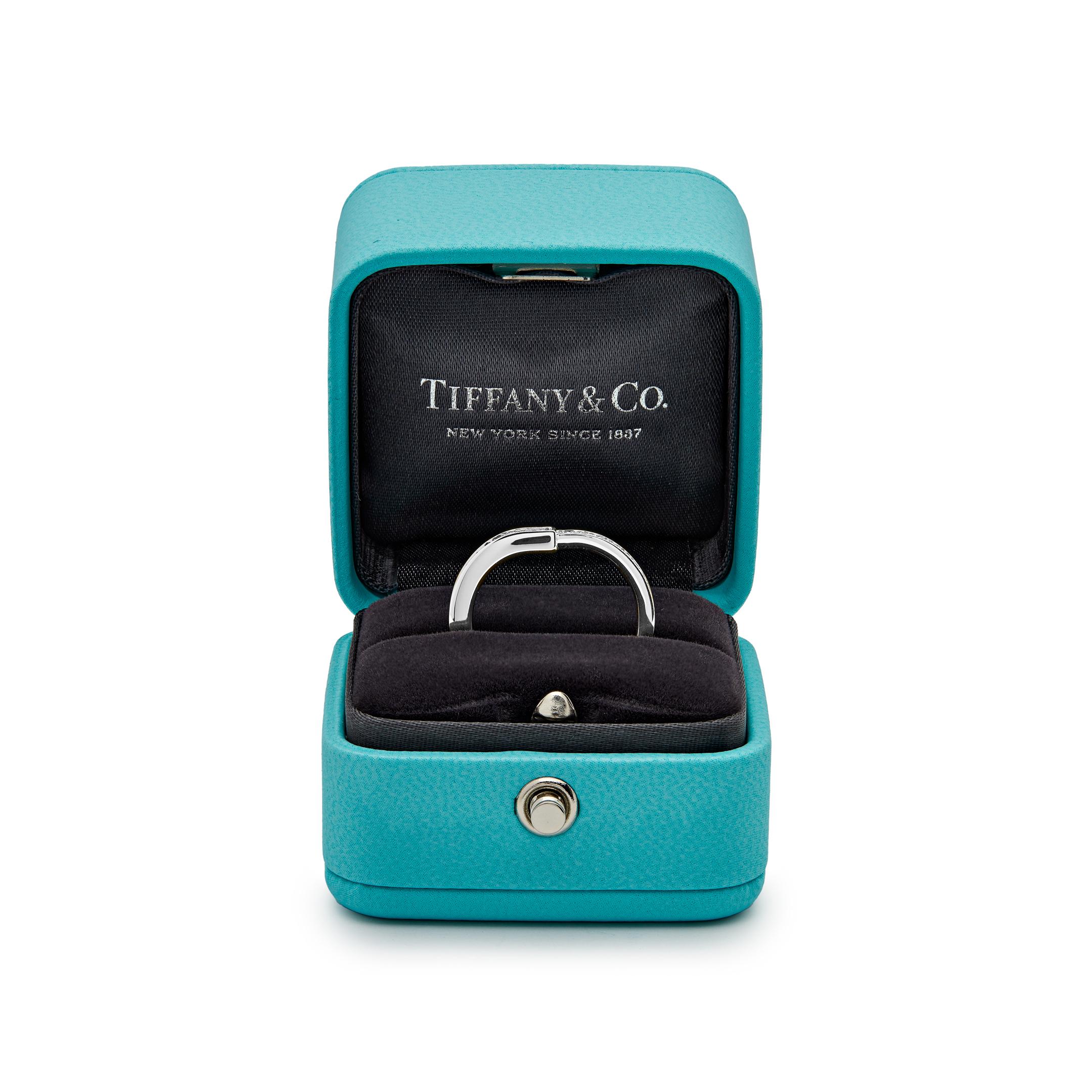 Women's or Men's Tiffany & Co. Lock Ring in White Gold with Pavé Diamonds 72792092 For Sale
