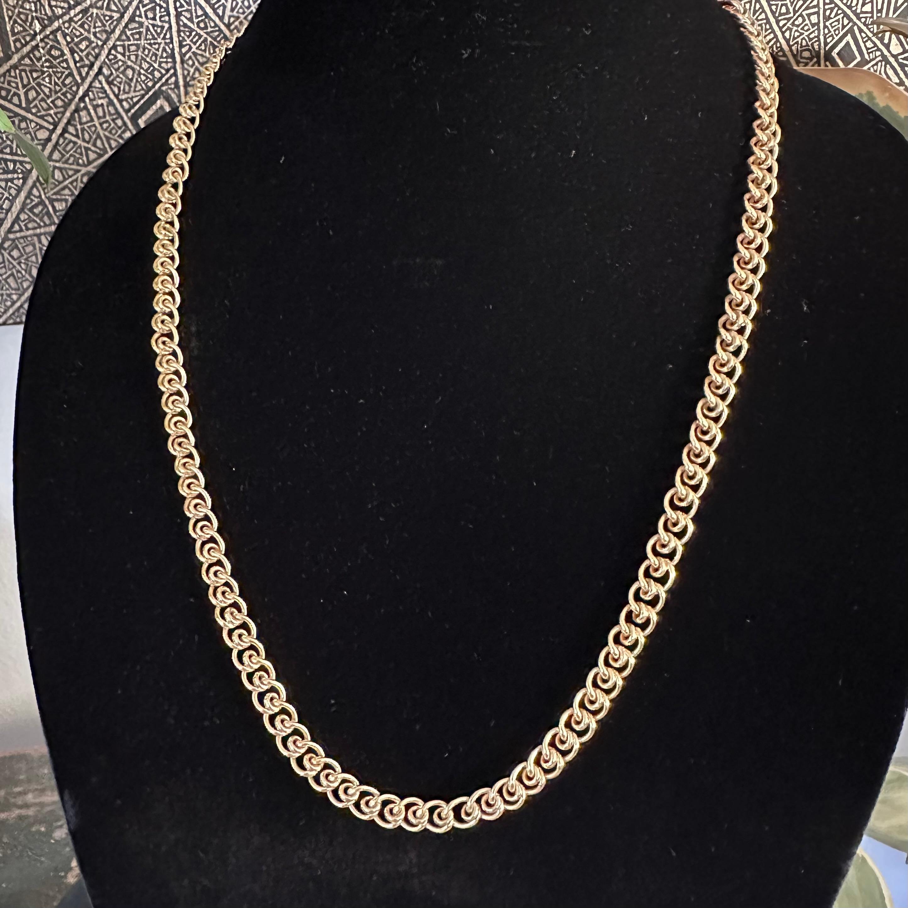 Tiffany & Co Long Chain 100g In Good Condition For Sale In Beverly Hills, CA