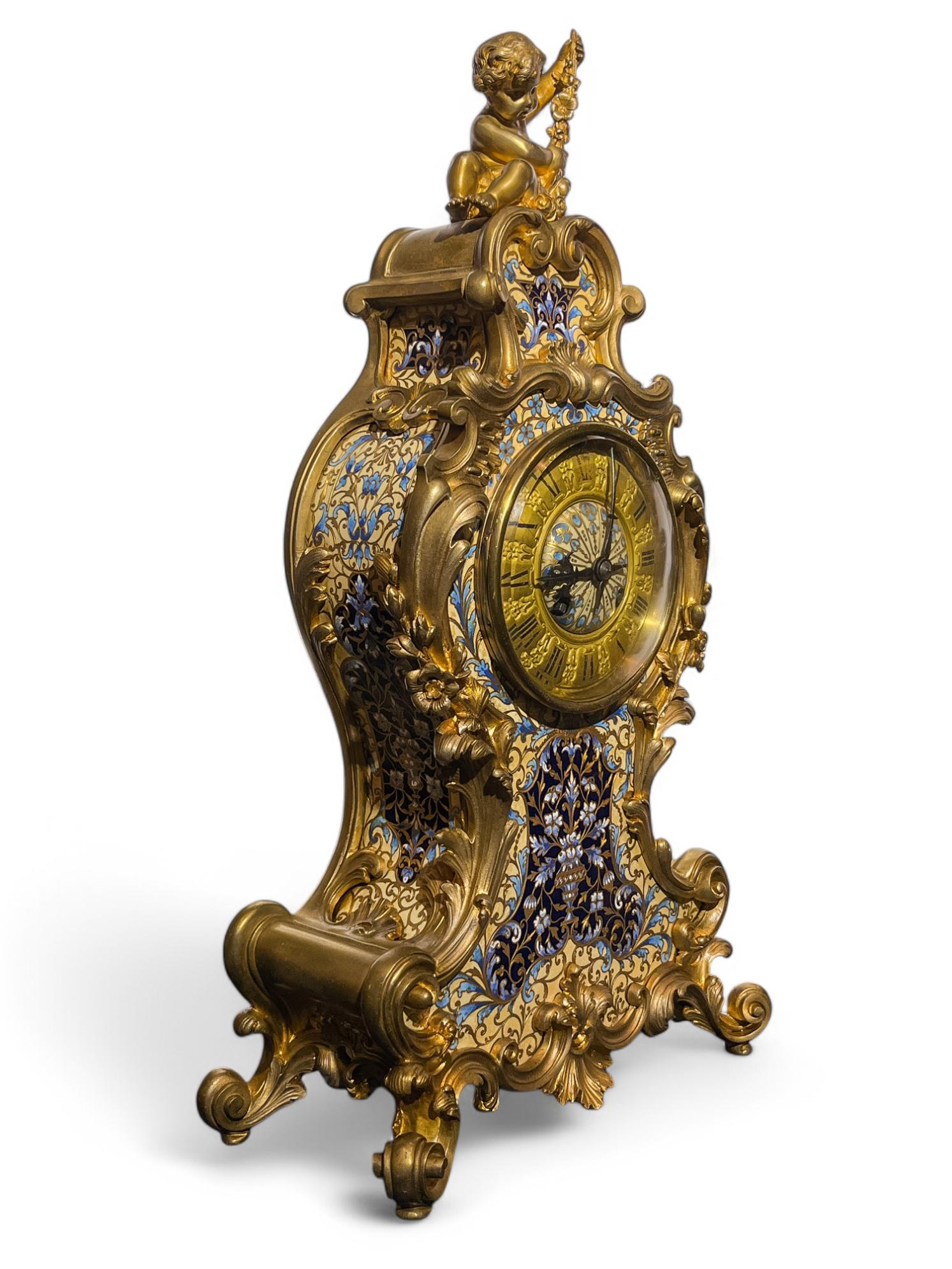 Tiffany & Co. Louis XV-style Champleve Clock  Set Vaciado en venta