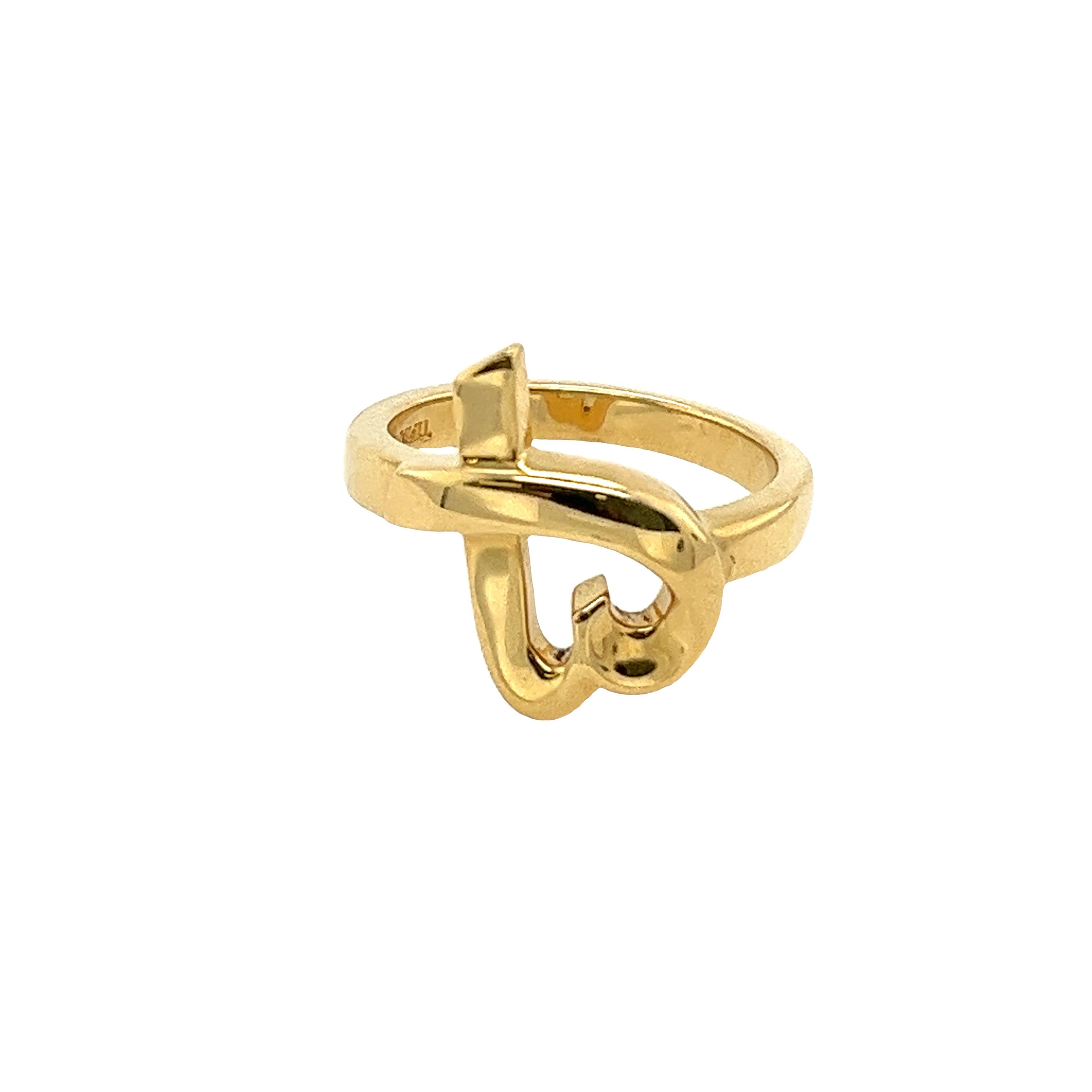 Women's or Men's Tiffany & Co Love Heart Ring Paloma Picasso in 18ct Yellow Gold, With Original B For Sale