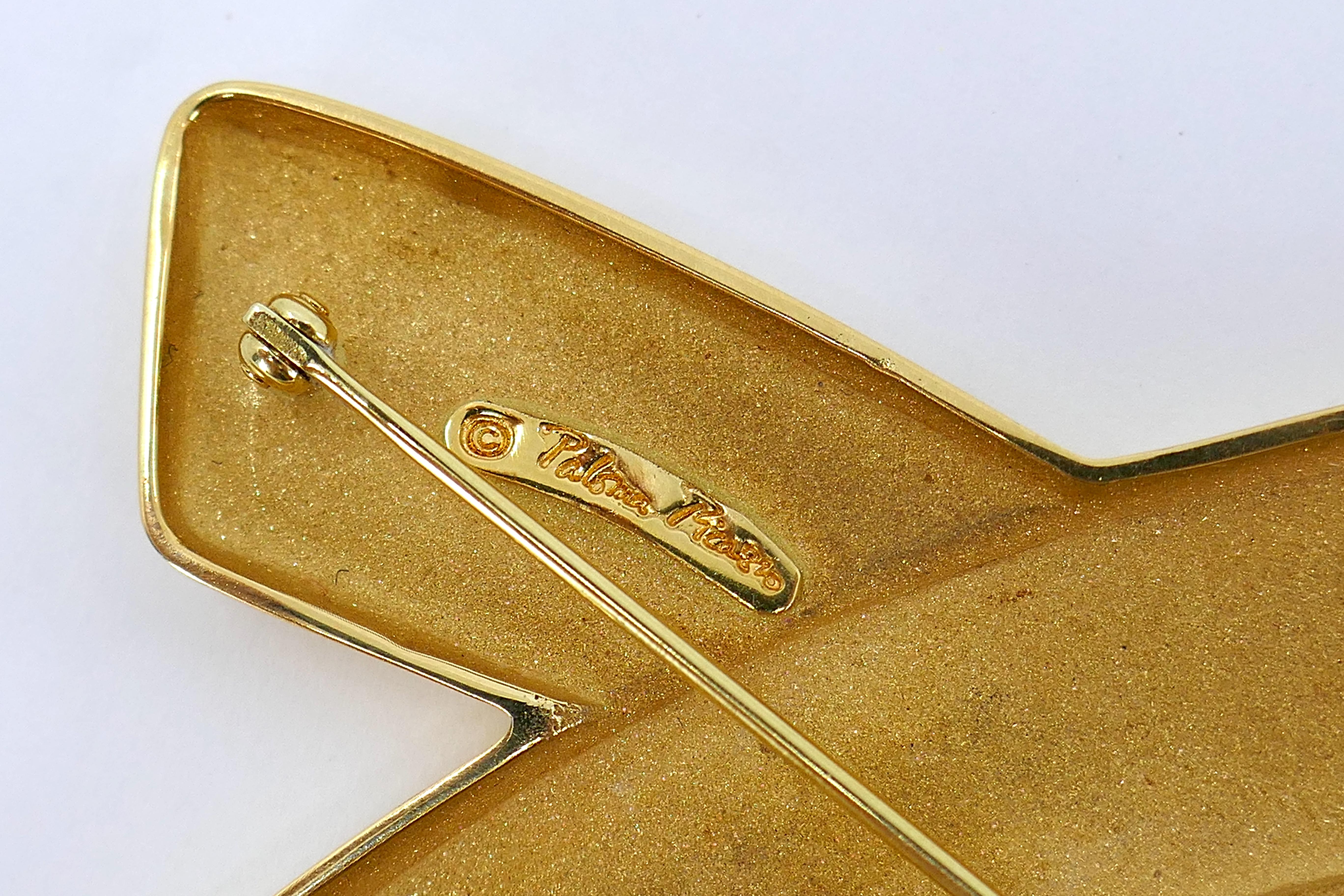 Women's Tiffany & Co Love Kiss by Paloma Picasso 18K Gold Large X Brooch For Sale