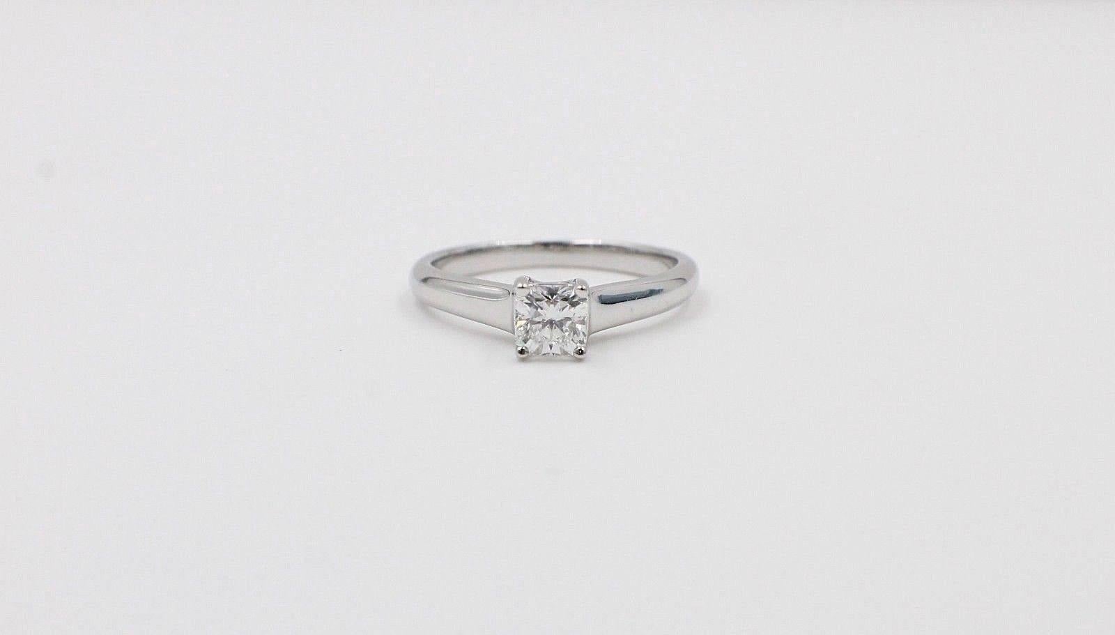 Tiffany & Co. Lucida Verlobungsring Box & Cert, 0,46 Karat E VVS1 Diamant Platin im Angebot 6