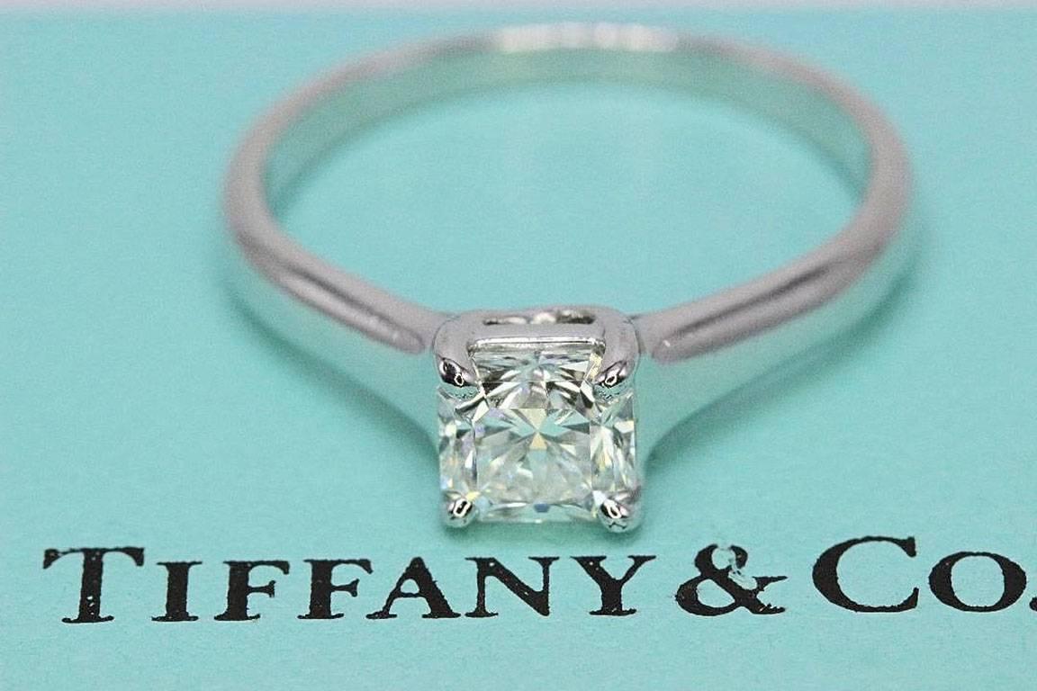Tiffany & Co. Lucida 0.72 Carat Diamond and Platinum Engagement Ring In Excellent Condition In San Diego, CA