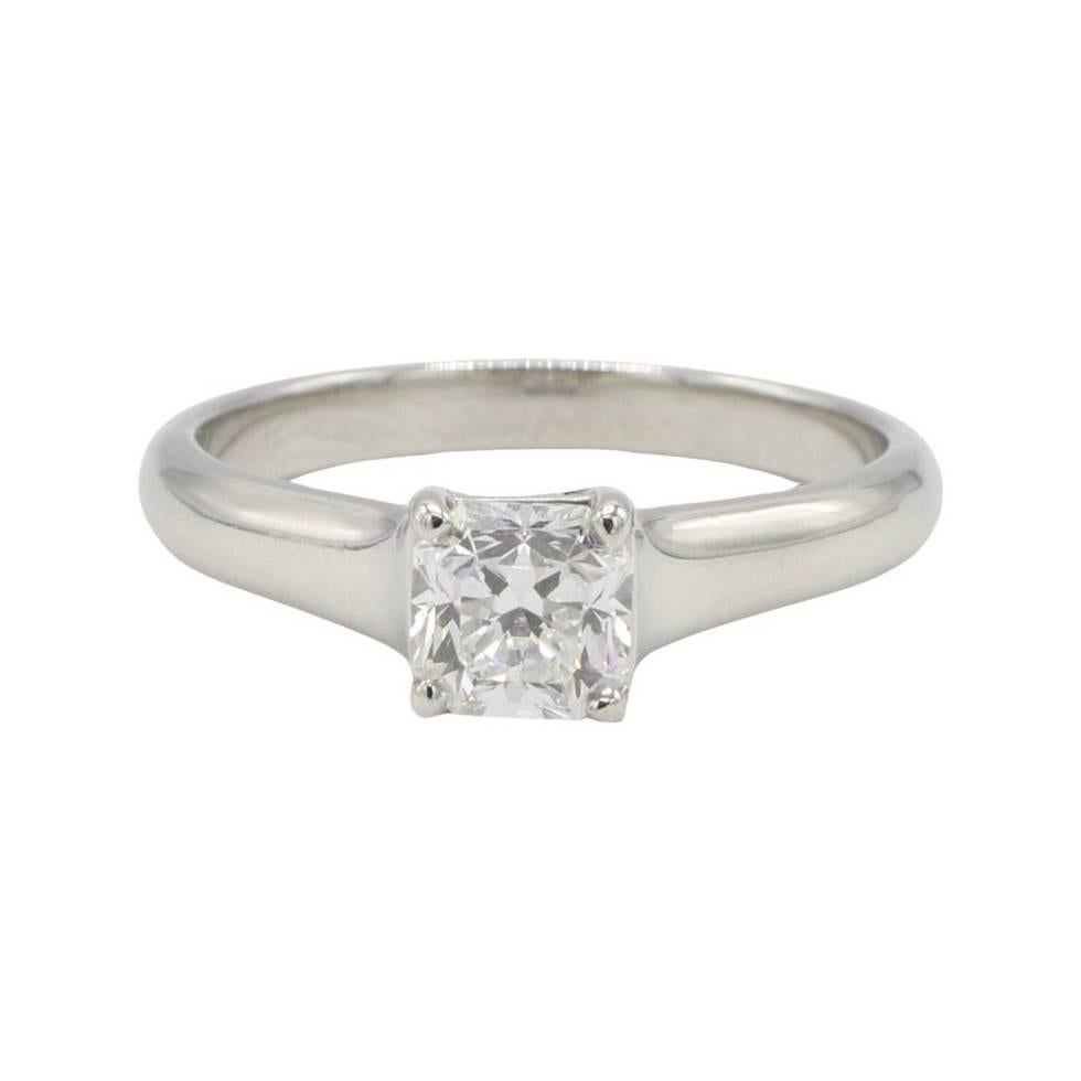 Tiffany & Co. Lucida 0.82 Carat G VVS1 Platinum Natural Diamond Engagement Ring
Metal: Platinum
Weight: 5.13 grams
Diamond: 0.82 carat Lucida cut-cornered square mixed cut G VVS1 natural diamond
Signed: Pat 5970744 et al 30338847 .82 CT ©1999