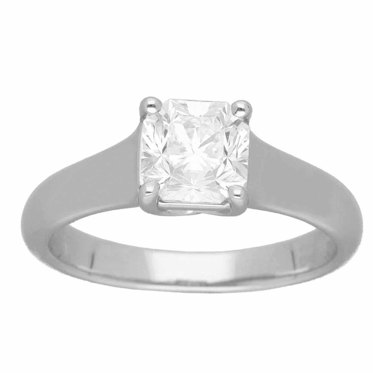 Marke:TIFFANY&Co
Name:Lucida Diamantring
Material:1P Diamant (0,93ct E-VS1), Pt950 Platin
Wird geliefert mit:Tiffany-Etui, Tiffany-Diamanten-Zertifikat
Gewicht:5.1g（ungefähr)
Ringgröße:Britisch & Australisch:H 1/2  /   US & Kanada:4 1/4 / 