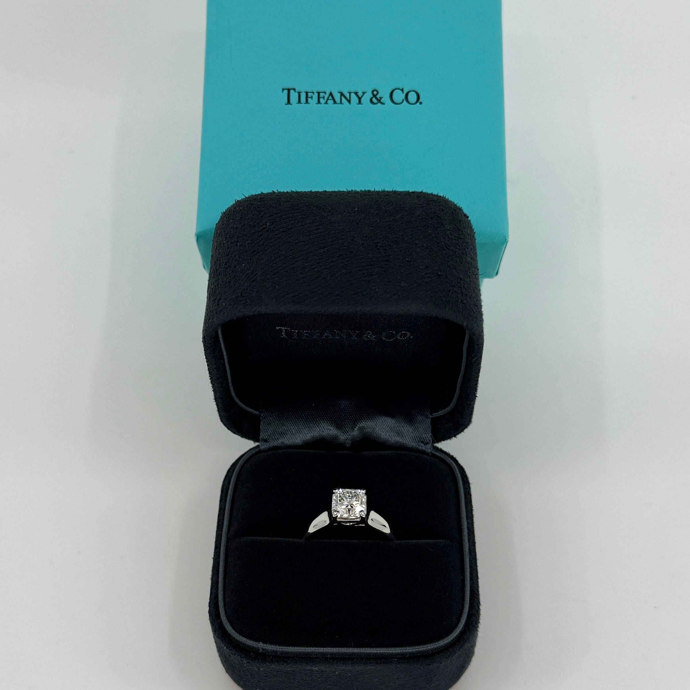 Tiffany & Co. Lucida, bague solitaire en platine avec diamant taille carrée de 1,21 carat VVS1 E en vente 2