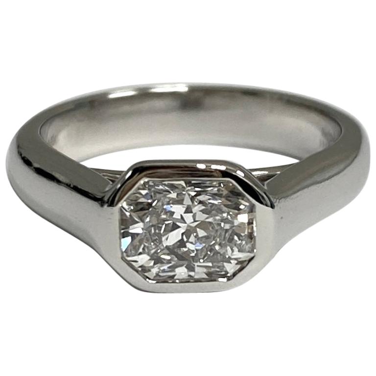 Tiffany & Co. Lucida Cut 1.04 Carat E VVS2 Bezel Set Platinum Ring
