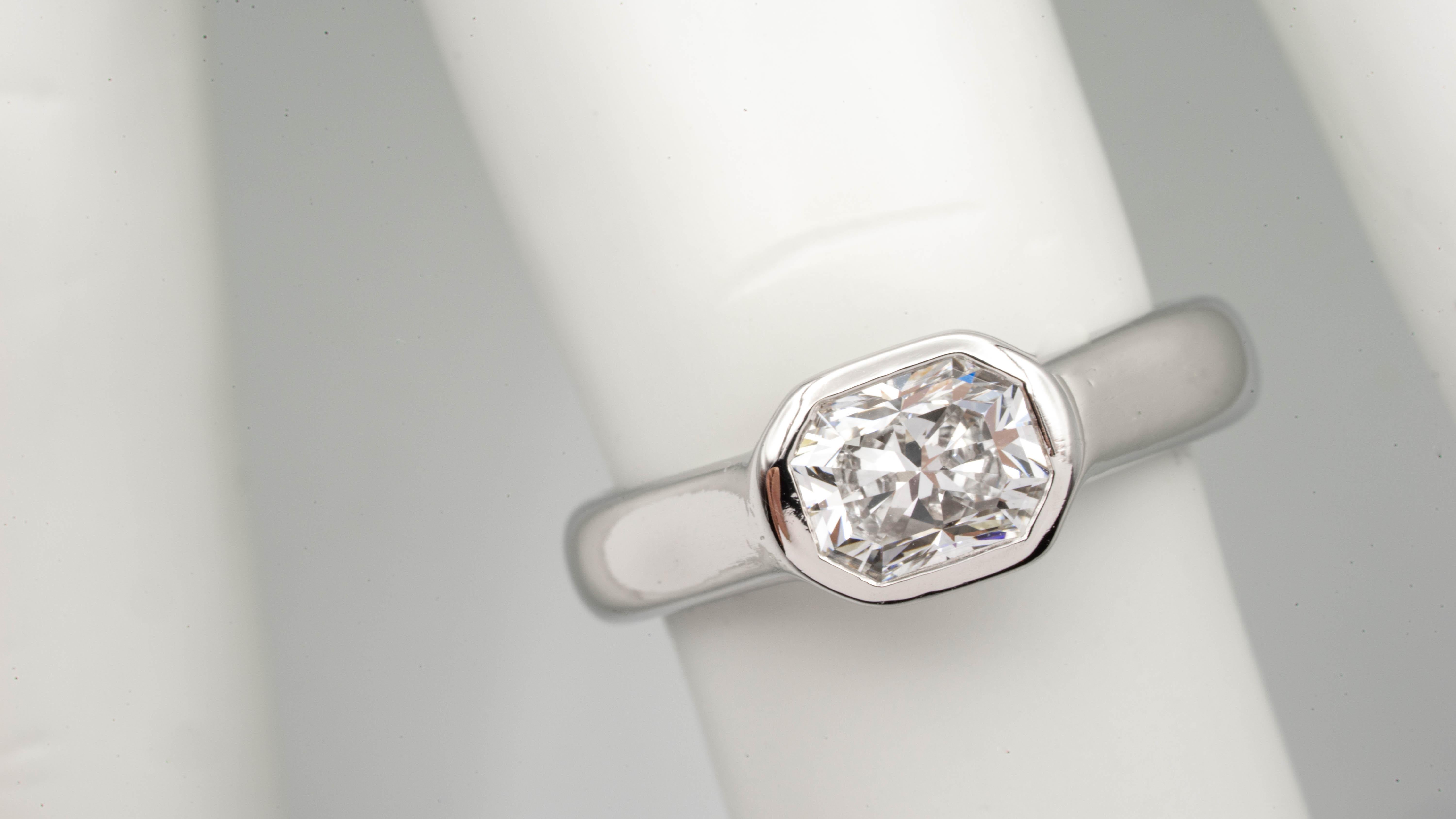 Radiant Cut Tiffany & Co. Lucida Cut 1.04 Ct E VVS2 Bezel Set Platinum Ring Orig Box + Cert
