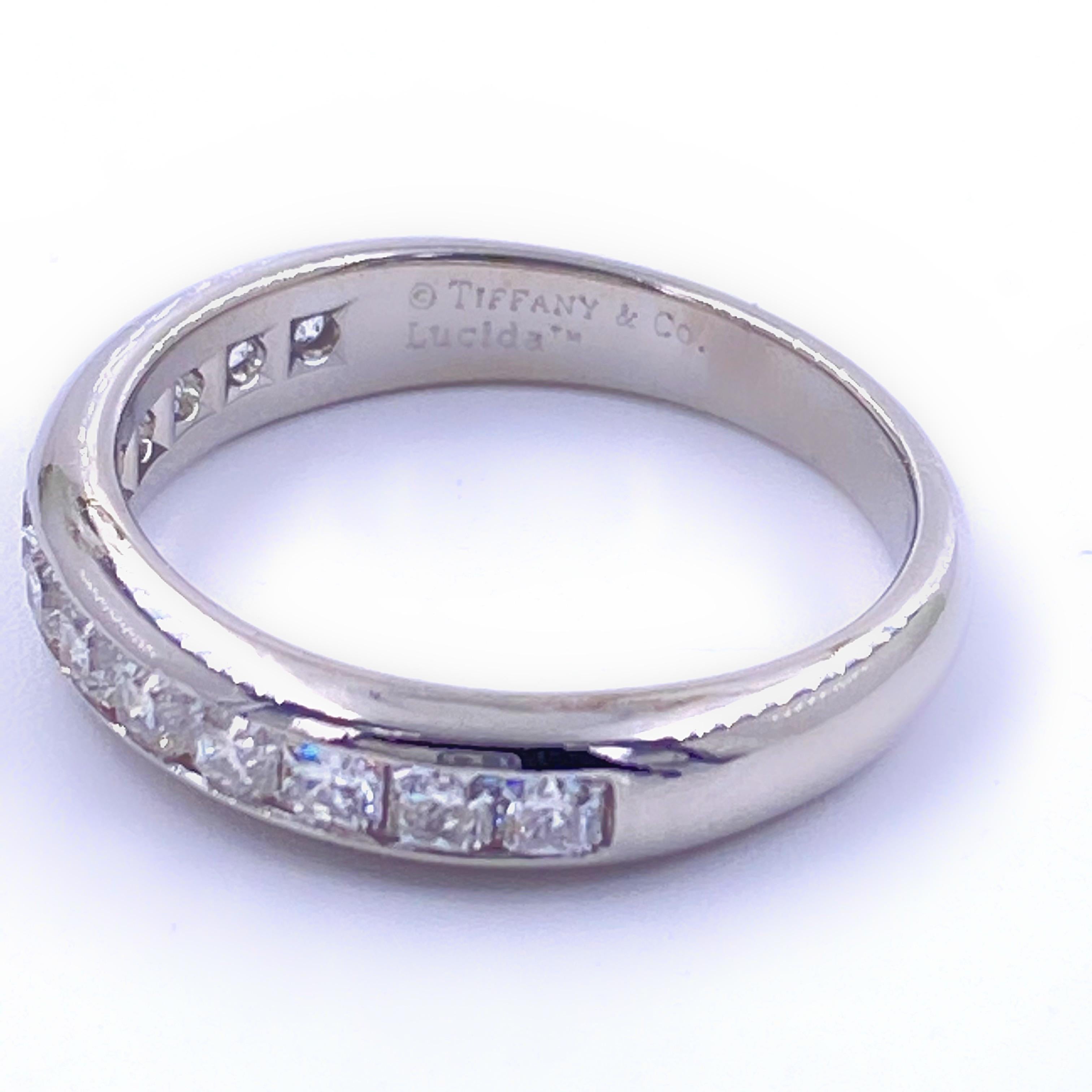 Tiffany & Co. Lucida Diamantband aus Platin mit 0,65 Karat im Zustand „Hervorragend“ in San Diego, CA