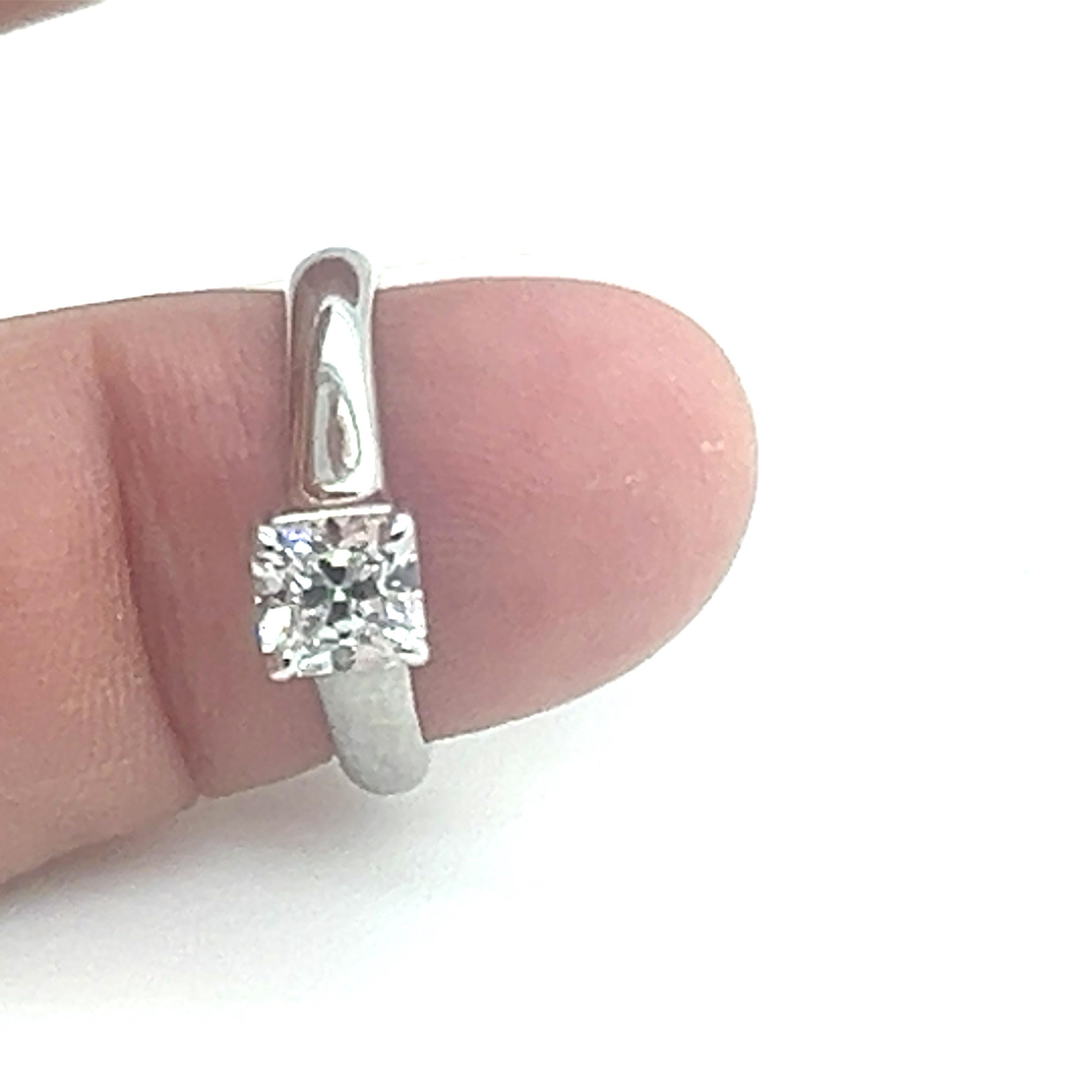 Tiffany & Co Lucida Diamond Engagement Ring 0.91ct For Sale 4