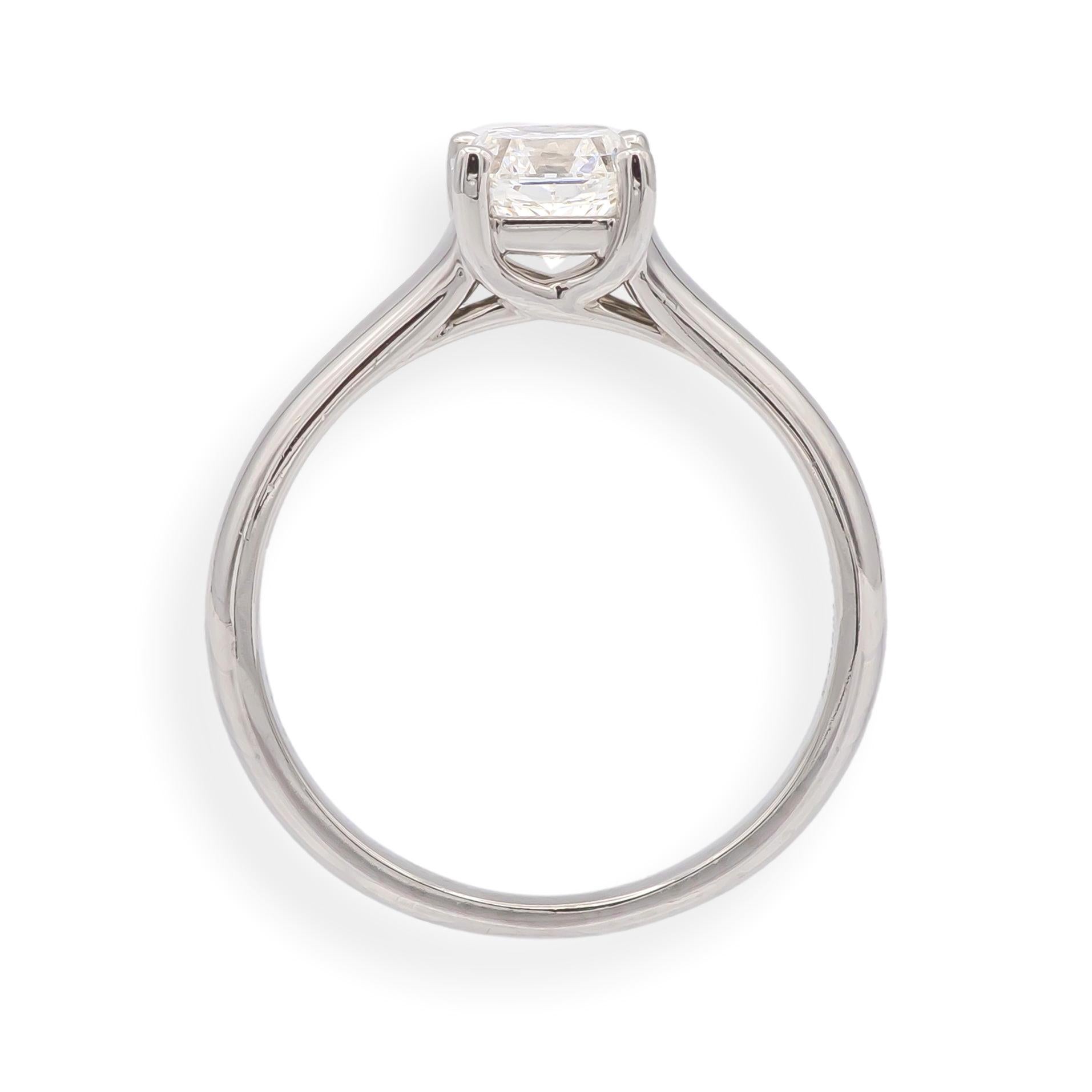 Tiffany & Co. Lucida Verlobungsring .87 Karat EVS2 aus Platin mit Diamanten Damen im Angebot