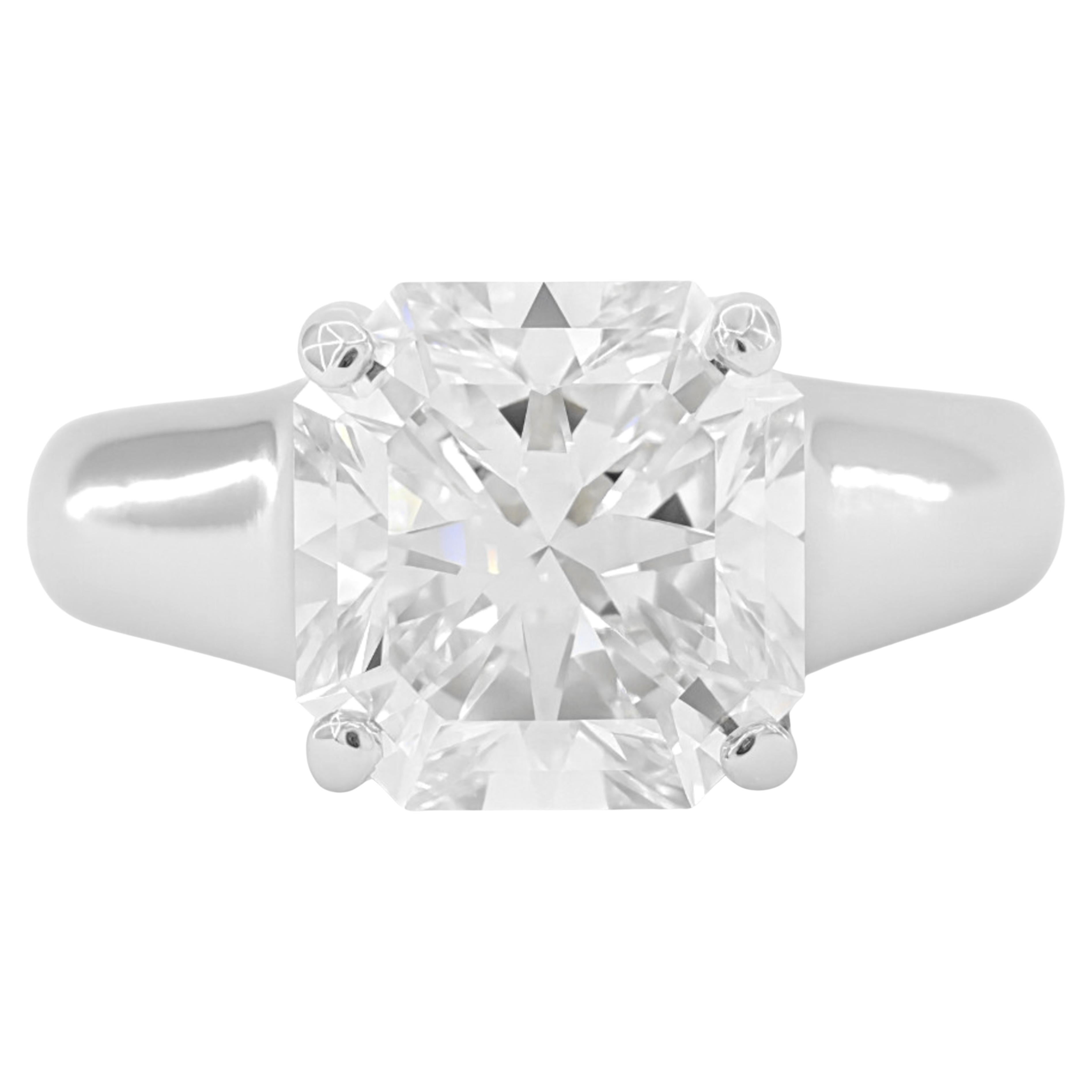 Tiffany & Co. Lucida Anillo de compromiso de diamantes en platino de 2,03 quilates en venta