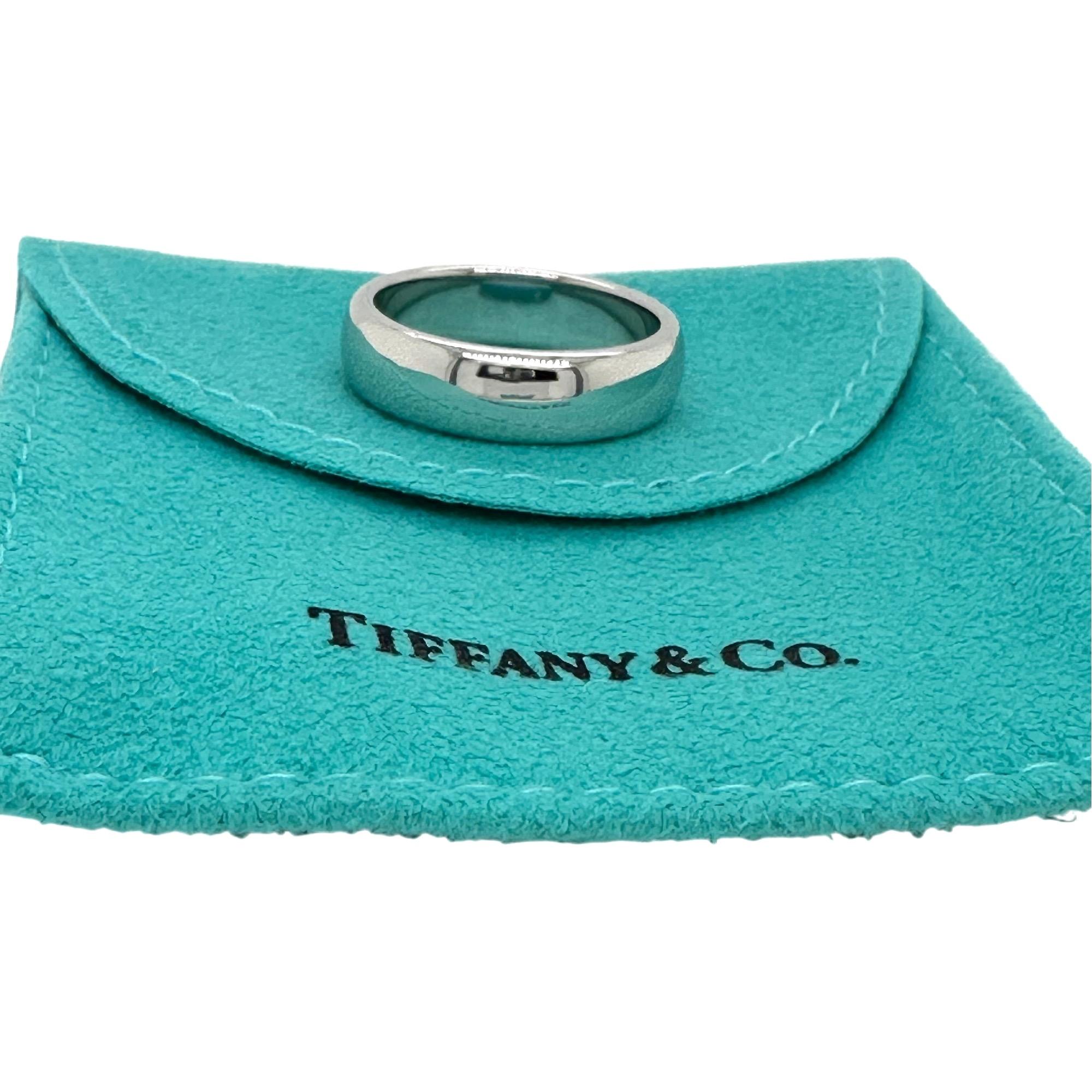 TIFFANY & CO. Lucida Wedding Band
Style:  LUCIDA
Ref. number:  14764909
Metal:  PT950
Size:  8.5 sizable
Measurements:  6 MM
Hallmark:  ©1999 TIFFANY&CO.PT950
Includes:  Tiffany & Co. Jewelry Pouch
Retail:  $2,660
Sku##1750TSHDEN100822