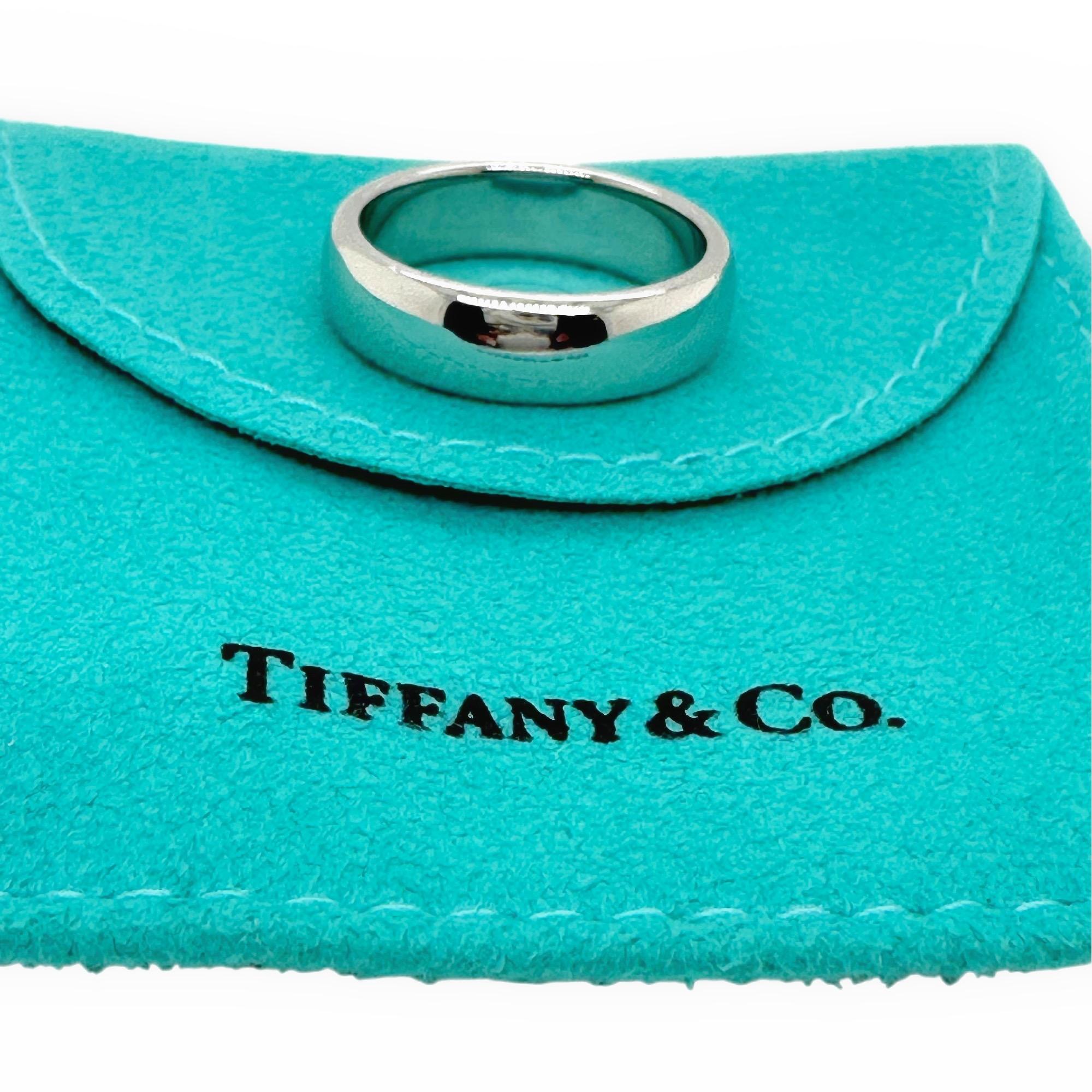 Women's or Men's Tiffany & Co. Lucida Platinum 6 MM Band Ring For Sale