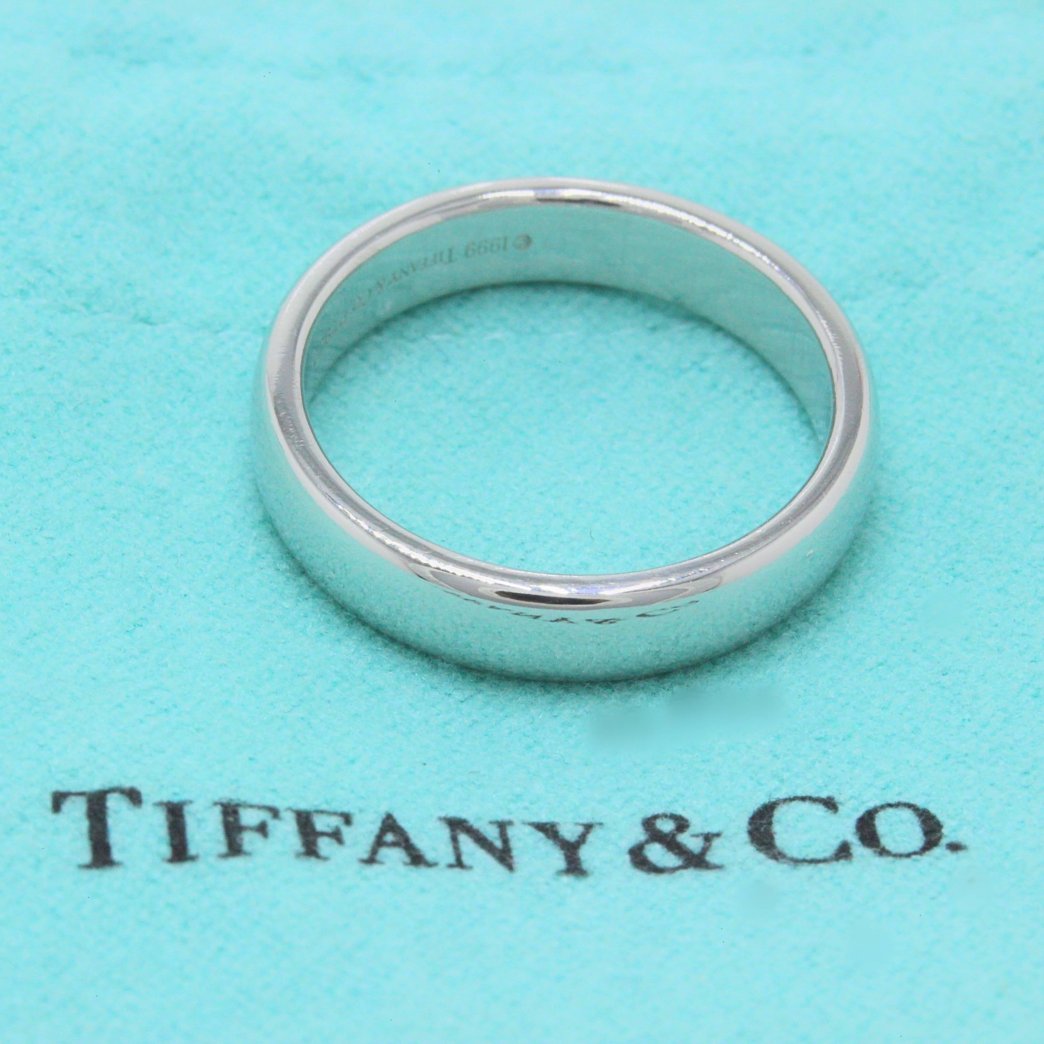 Tiffany & Co. Lucida Platinum Wedding Band Ring 4.5 MM For Sale 1
