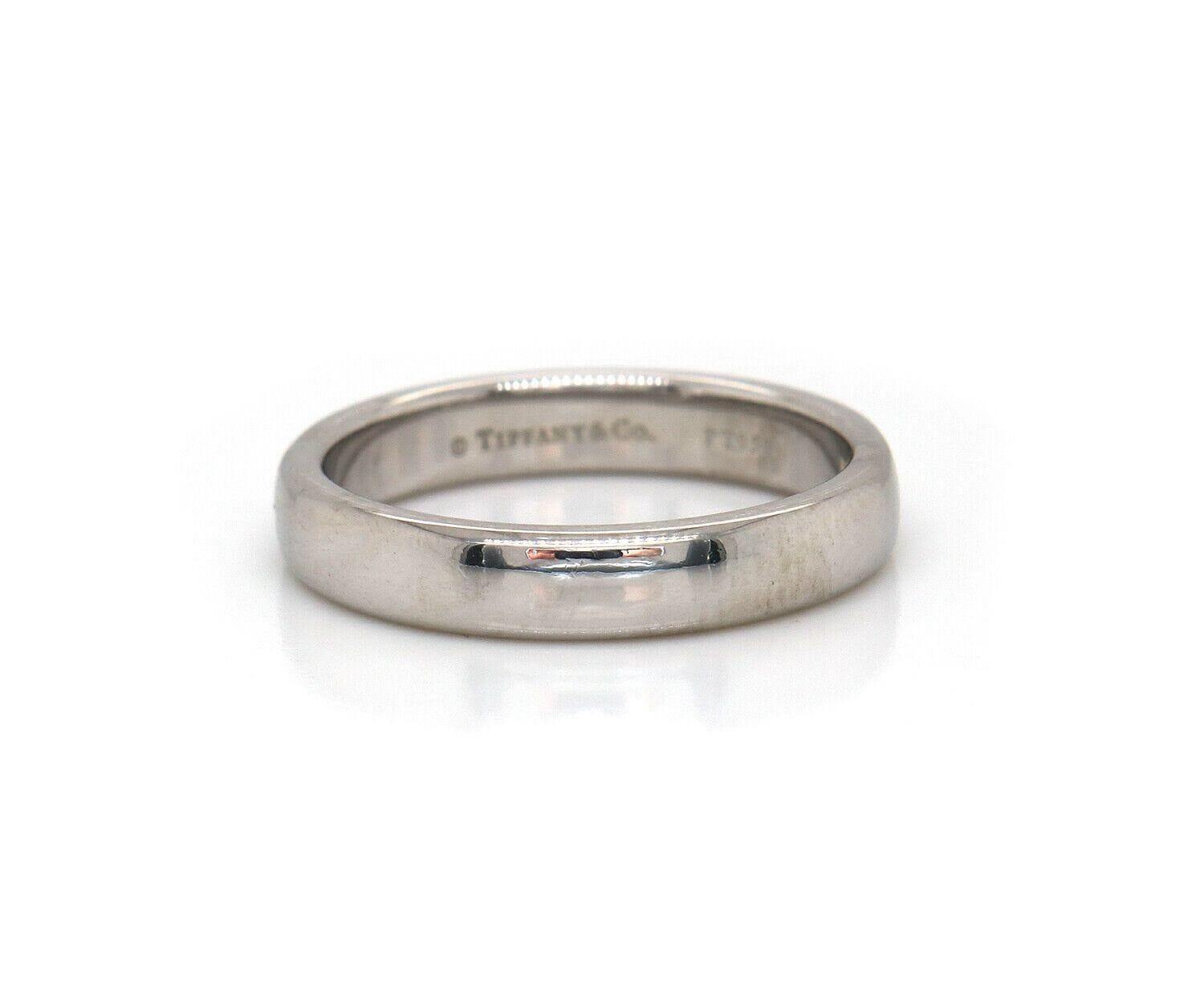 Radiant Cut Tiffany & Co. Lucida Single Radiant Diamond Wedding Band Ring in Platinum For Sale