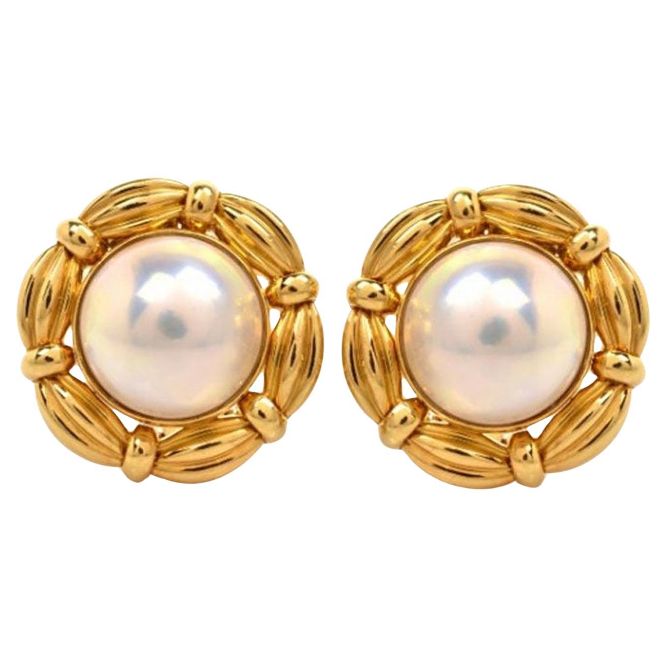 Tiffany & Co. Mabe Pearl Clip Earrings Vintage Solid 18K Yellow Gold