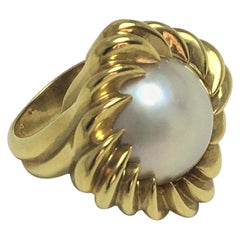 Tiffany & Co. Mabe Pearl 18KY Cocktail Ring