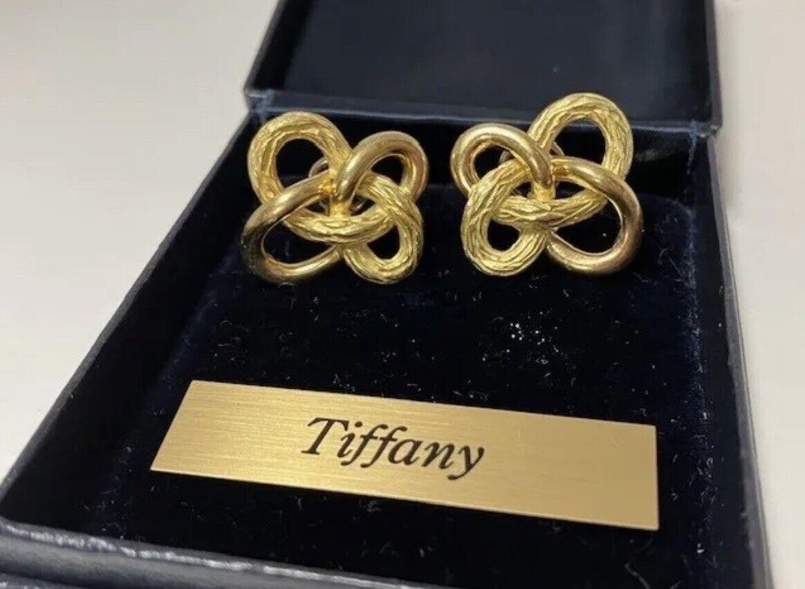 Women's or Men's Tiffany & Co. Made in France 18k Yellow Gold Earrings, Circa 1990 For Sale