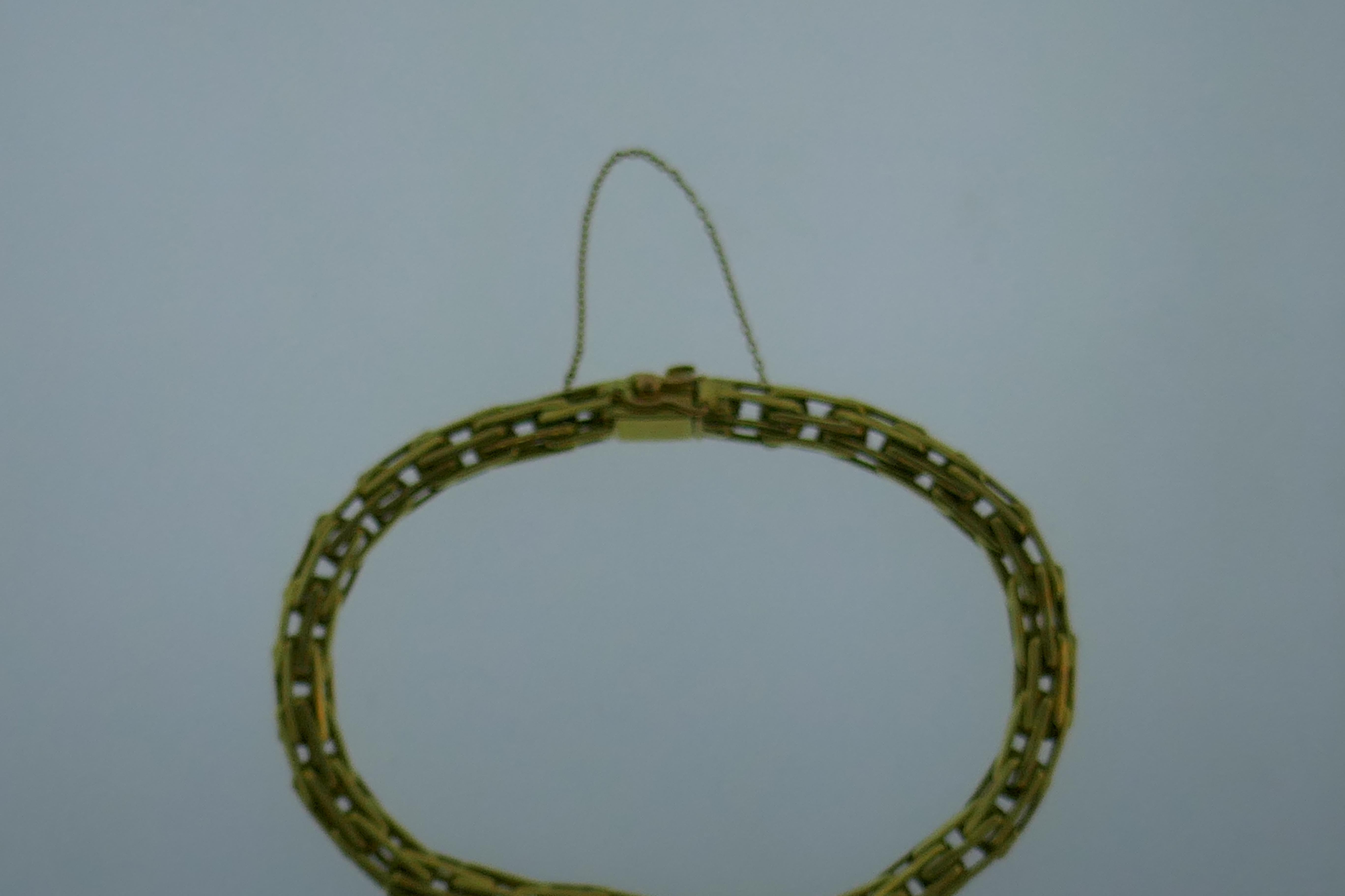Tiffany & Co. Made in France 18 Karat Yellow Gold Link Bracelet Vintage 1