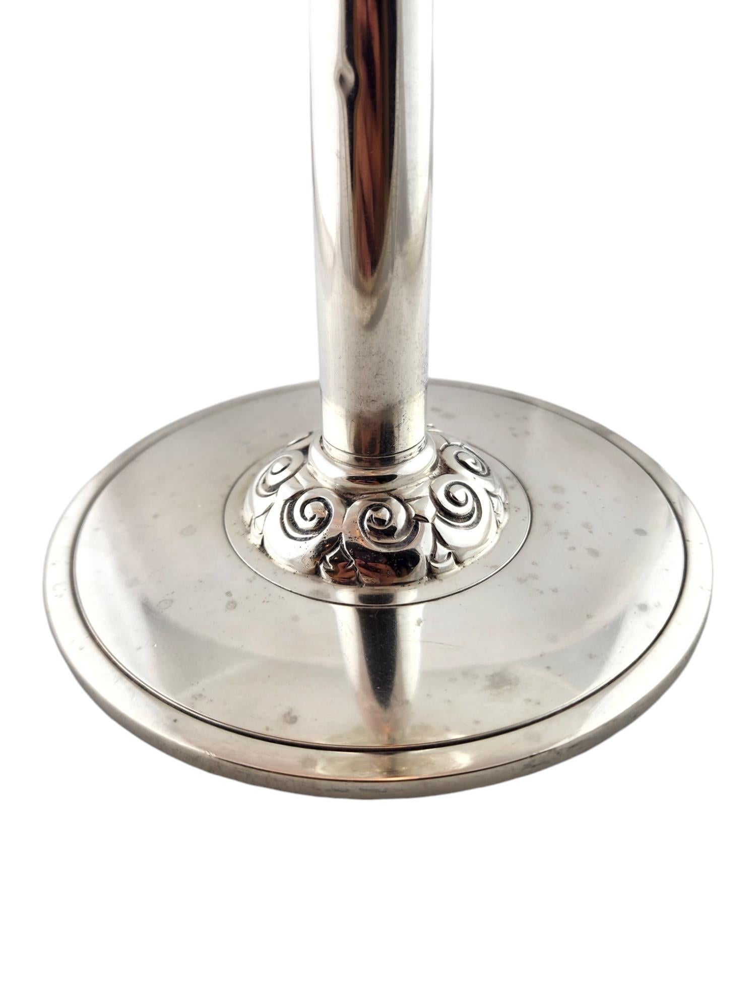 Donna Tiffany & Co. Silver 1947-1956 Moore Candlestick #18476 in vendita