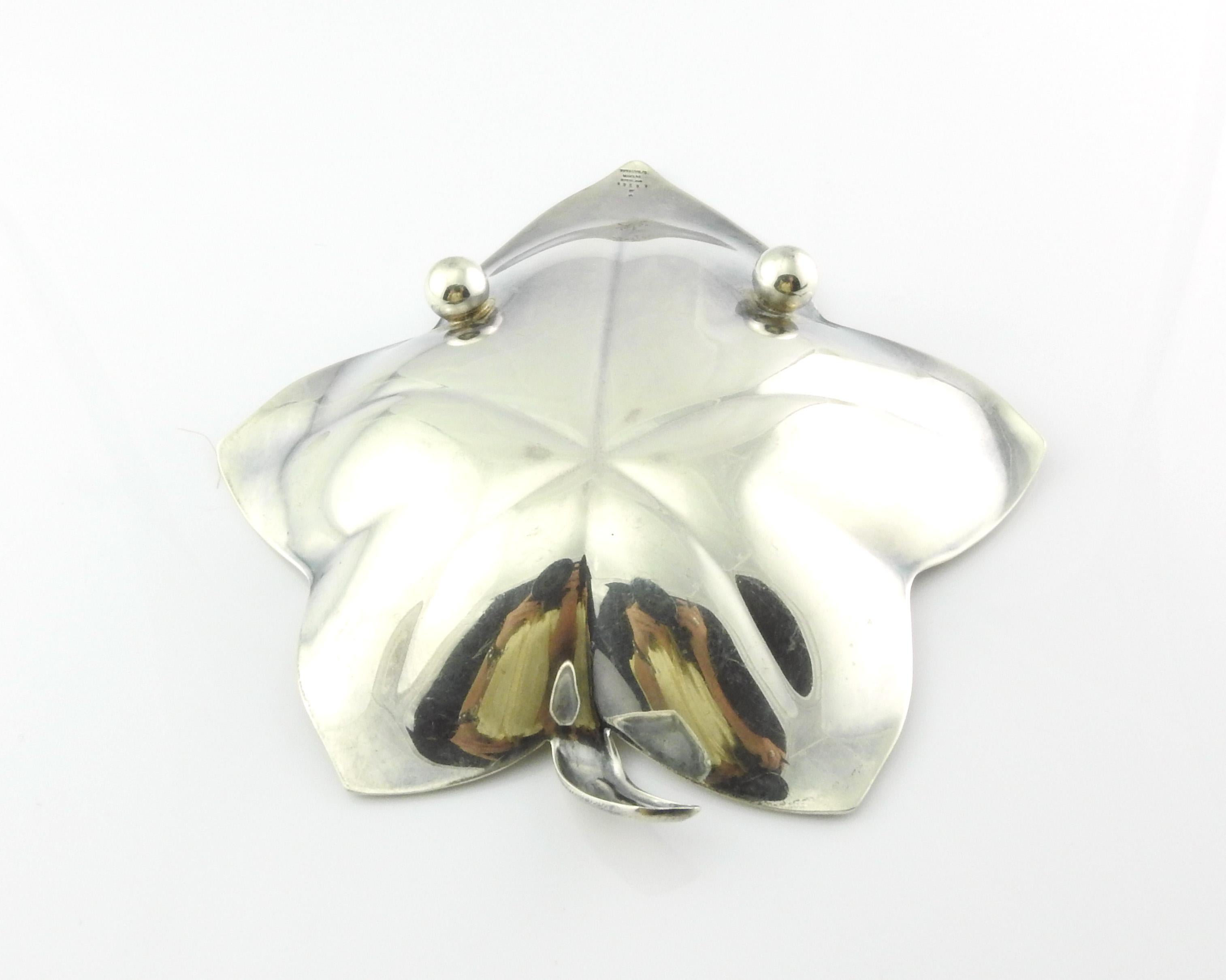 Plato Hoja de Plata de Ley Tiffany & Co. 1