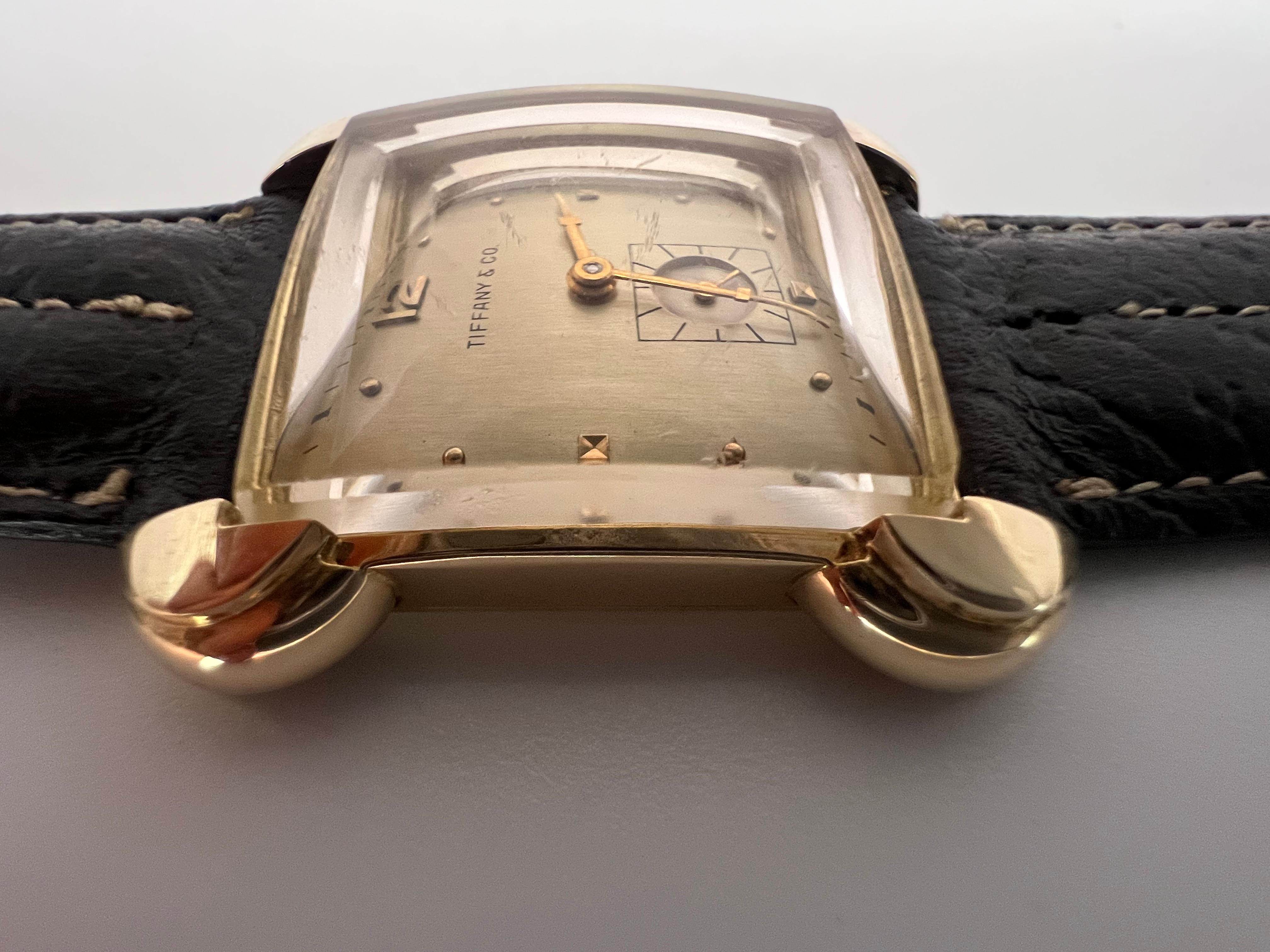 Tiffany & Co Mathey-Tissot 14k Gold Heavy Art Deco Flared Lug Mens Watch Pour hommes en vente