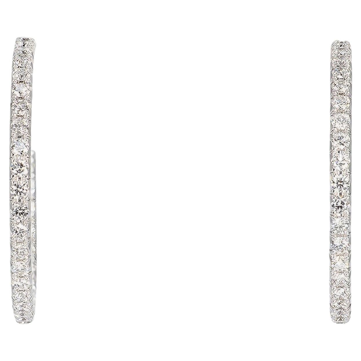 Tiffany & Co. Pendientes de aro de oro blanco de 18 quilates con diamantes de Metro