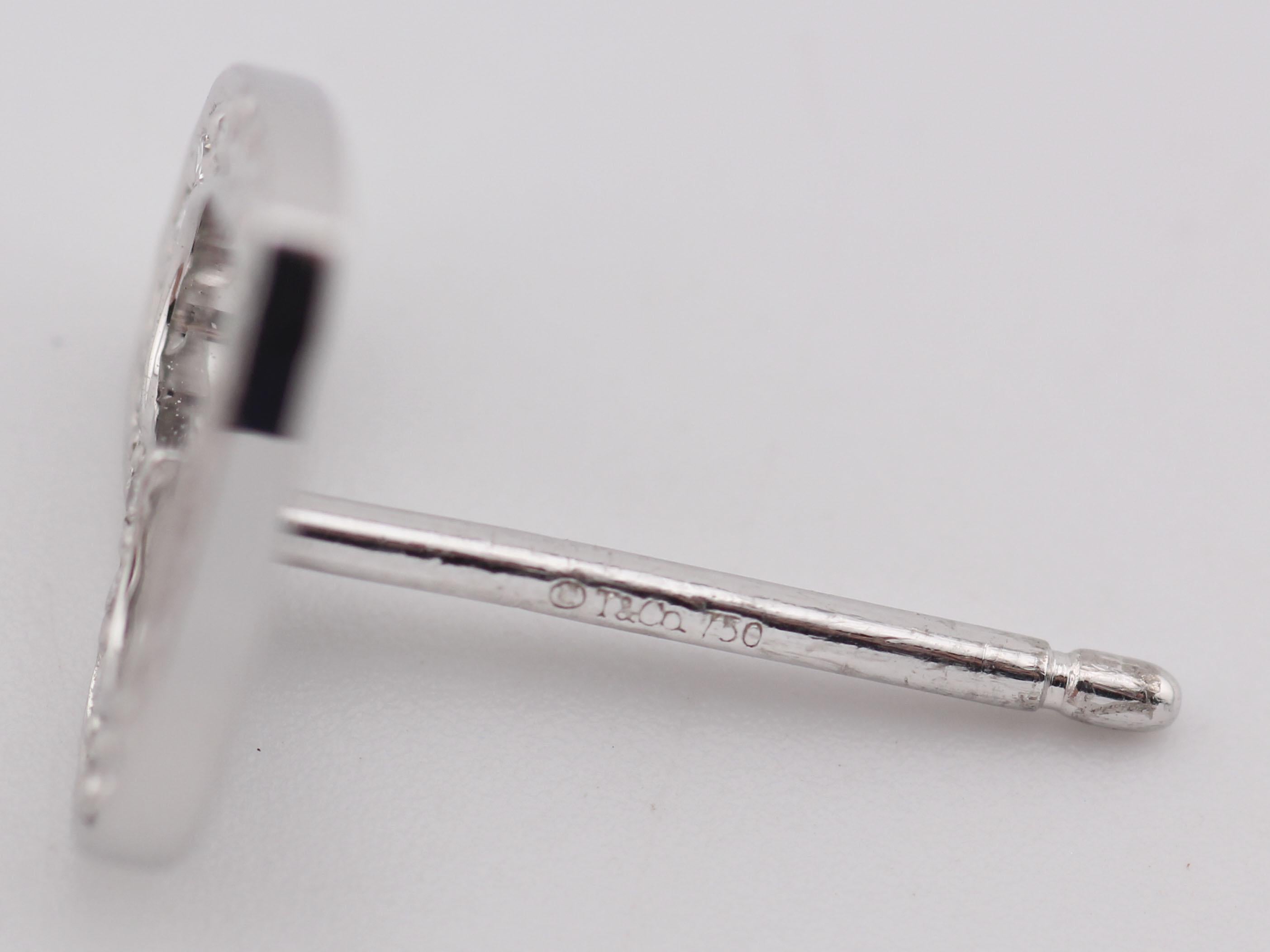 Tiffany & Co. Orecchini a cuore aperto Metro Diamond in oro bianco 18 carati in vendita 4