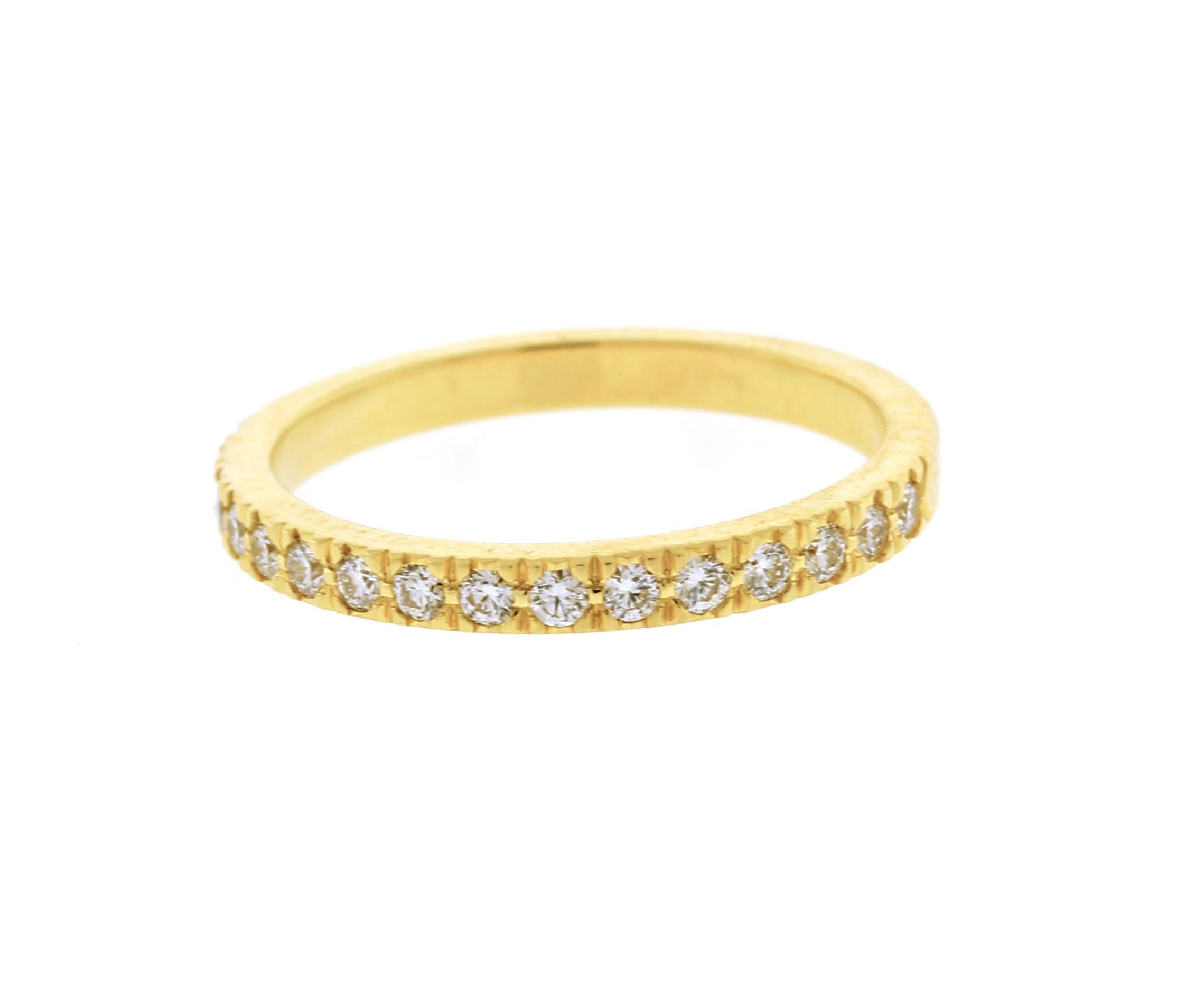 From Tiffany & Co's  metro collect a half circle diamond ring
♦ Designer: Tiffany
♦ Metal: 18 karat
♦ Circa 2015
♦ 2.1mm
♦ Size 4 ½
♦ Packaging: Tiffany pouch
♦ Condition: Excellent , pre-owned
♦ Price: Based on the market, prices are updated,