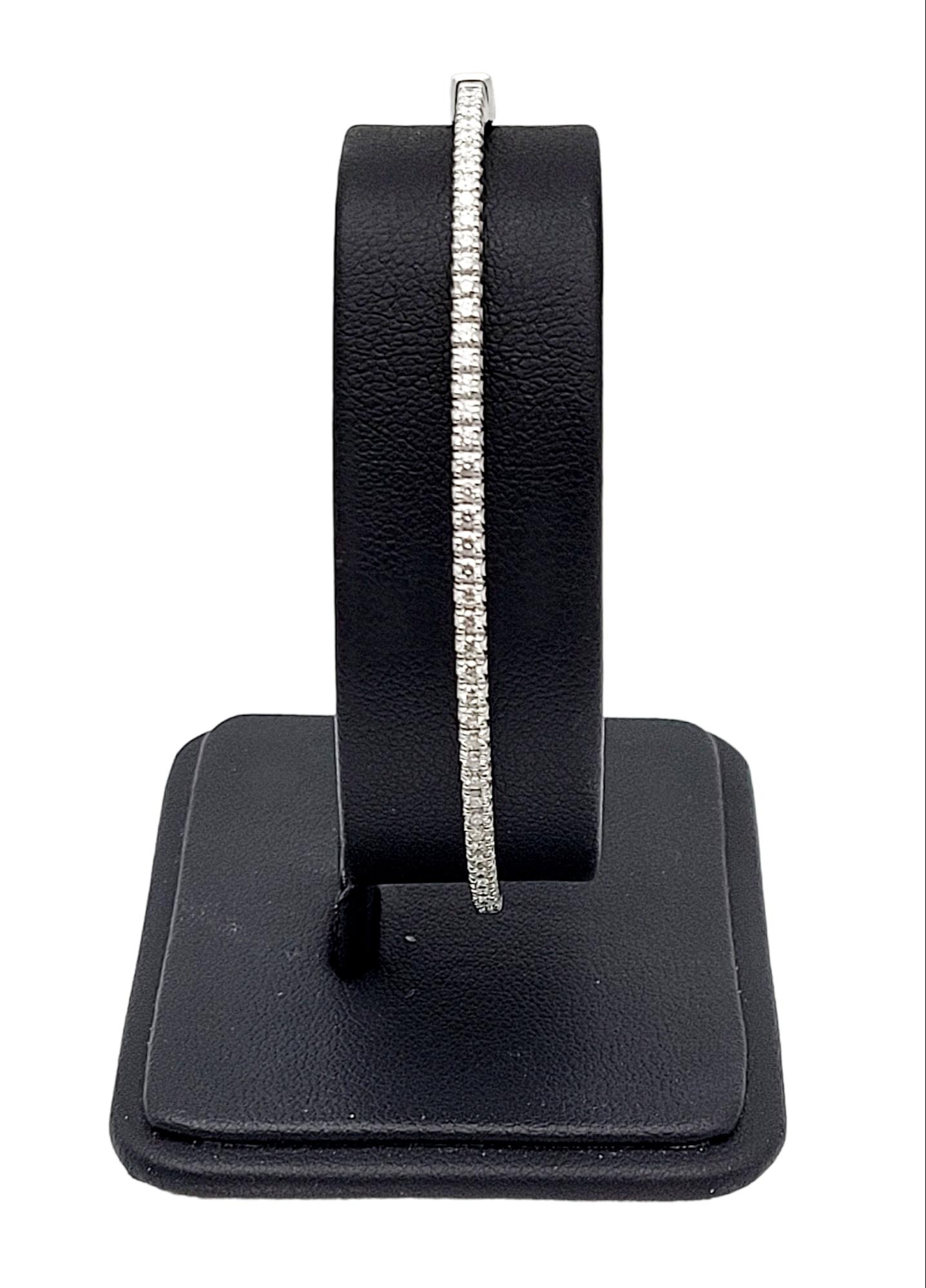 Tiffany & Co. Metro Hinged Bangle Bracelet in 18 Karat White Gold Size Medium For Sale 1