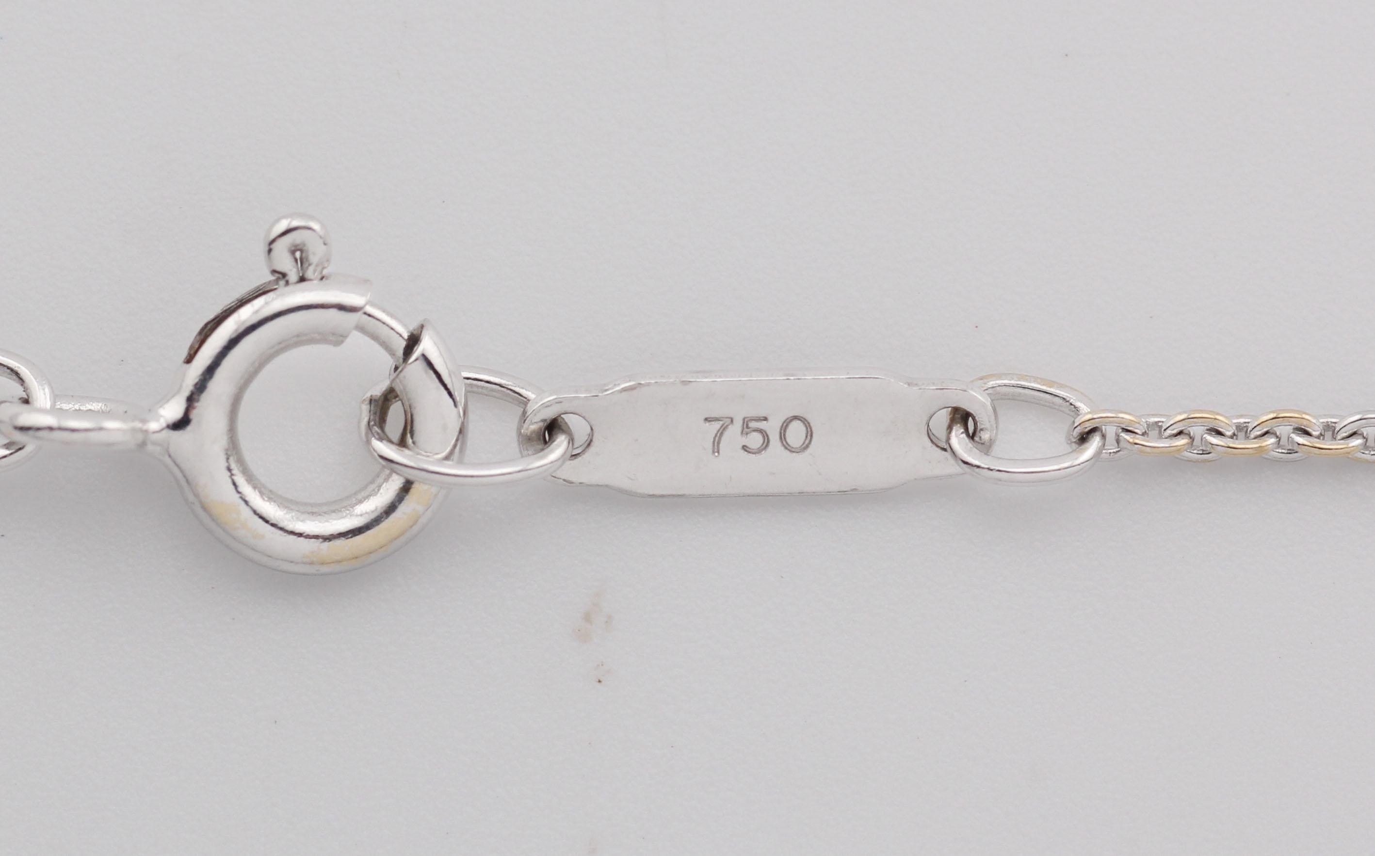 Tiffany & Co. Metro Large Diamond 18K White Gold Cross Pendant Necklace (Collier croix en or blanc 18K) Unisexe en vente