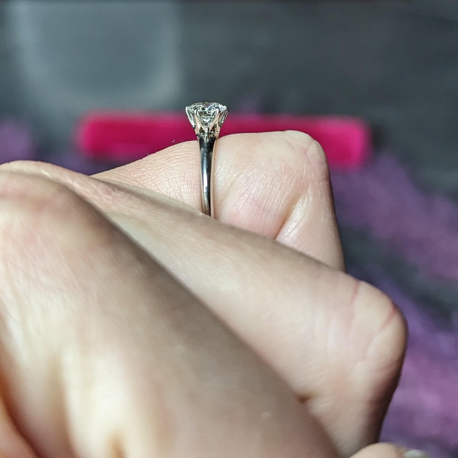 Tiffany & Co. Mid-Century 0.60 Carat Diamond Platinum Solitaire Engagement Ring 5