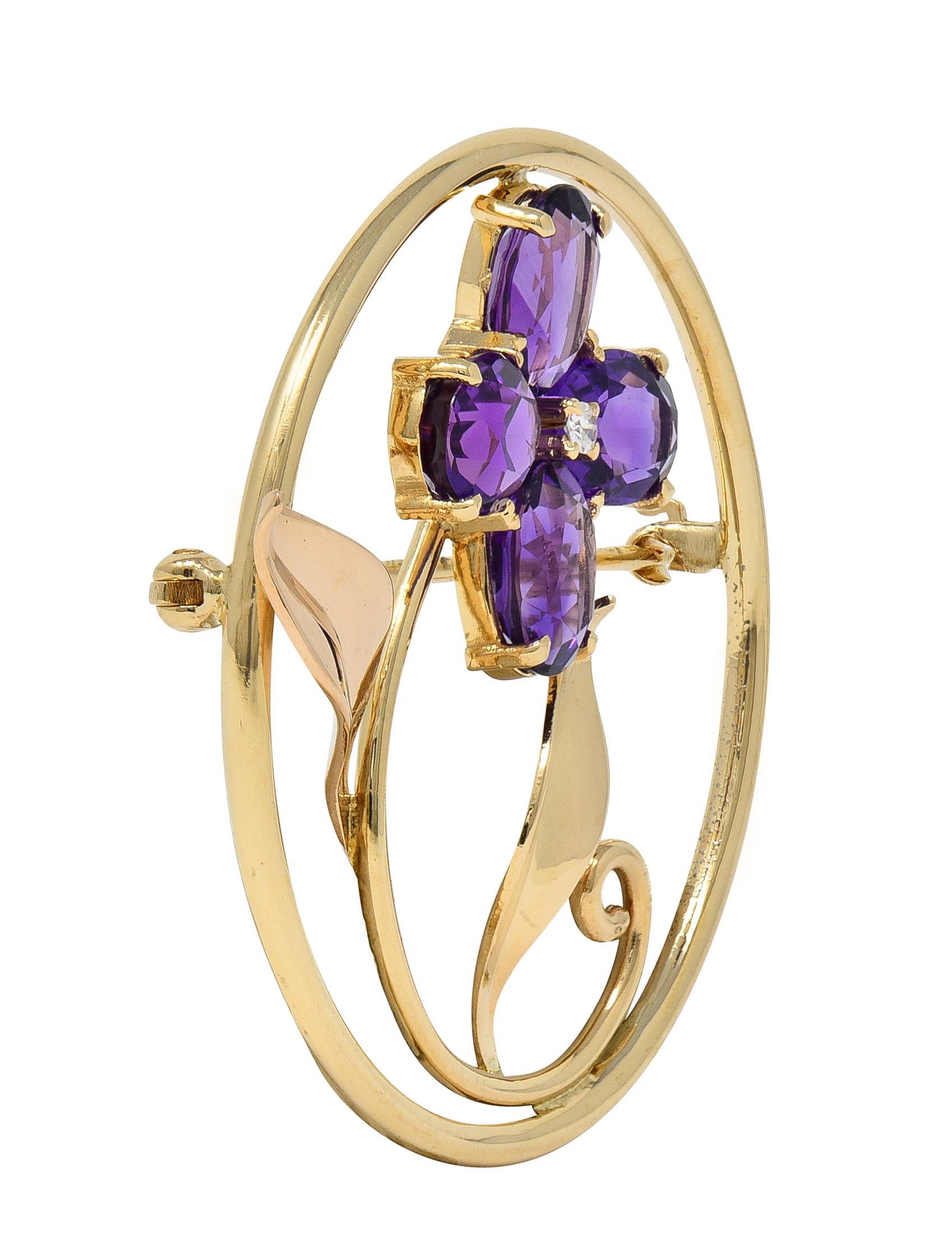 Tiffany & Co. Mid-Century 14 Karat Yellow Gold Vintage Flower Circle Brooch In Excellent Condition For Sale In Philadelphia, PA