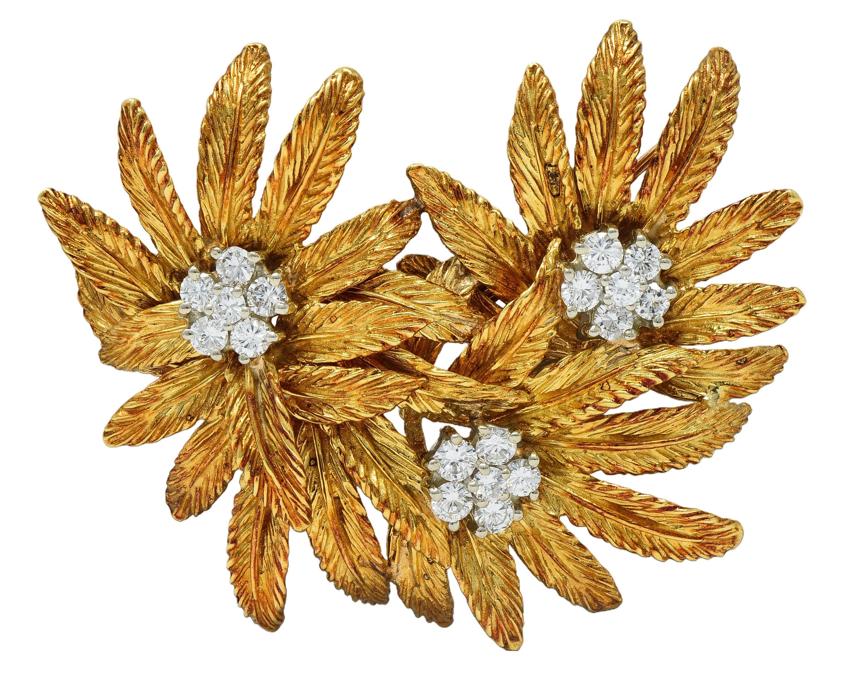 Tiffany & Co. Mid-Century 1.53 CTW Diamond 18 Karat Gold Vintage Flower Brooch For Sale 1